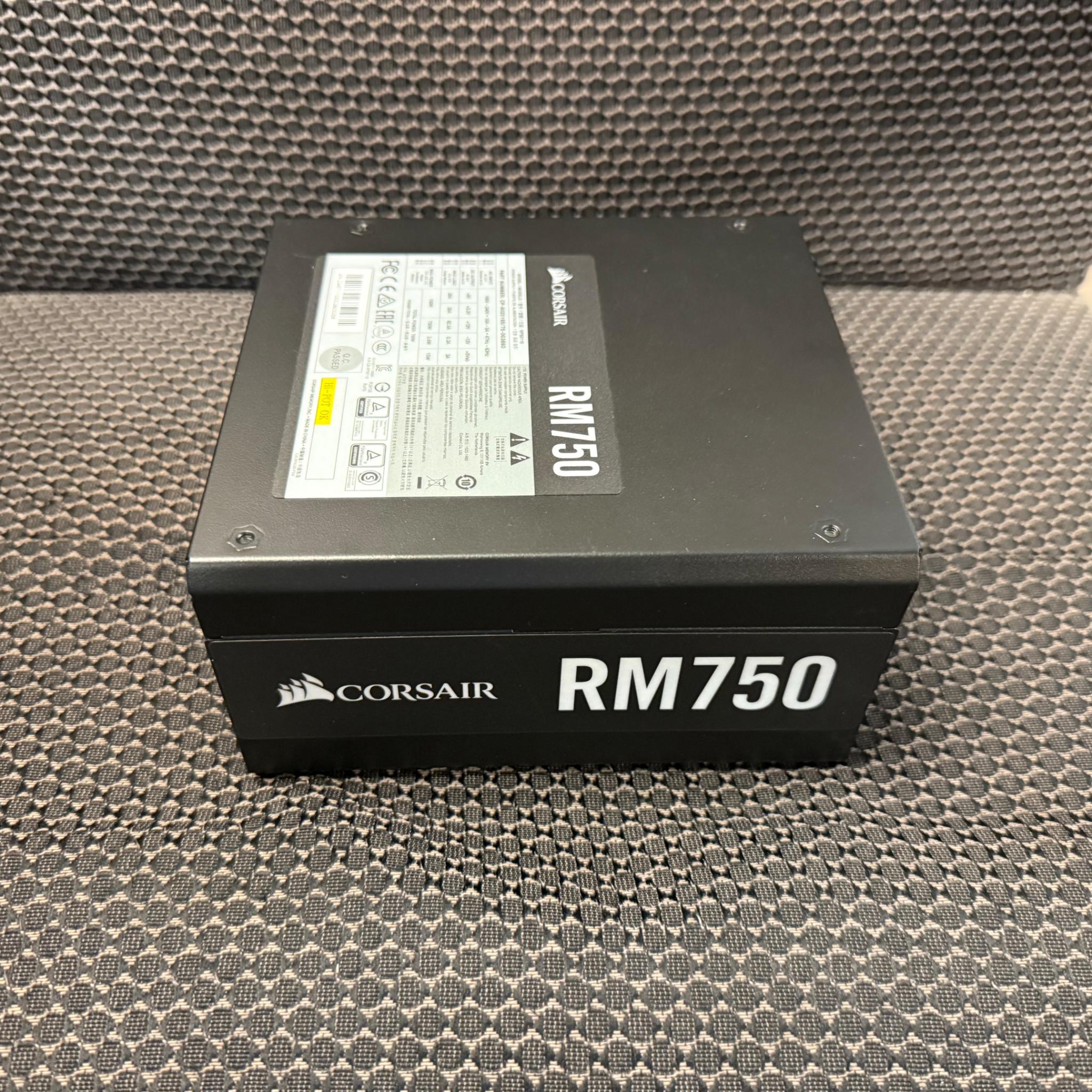 Used Corsair RM750 (CP-9020195)