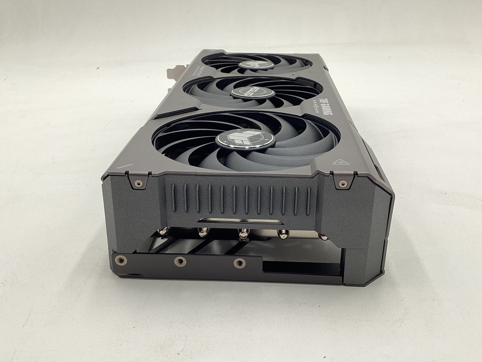 ASUS TUF Gaming Radeon™ RX 7800 XT OC Edition 16GB GDDR6 (PCIe 4.0, 12GB GDDR6, HDMI 2.1