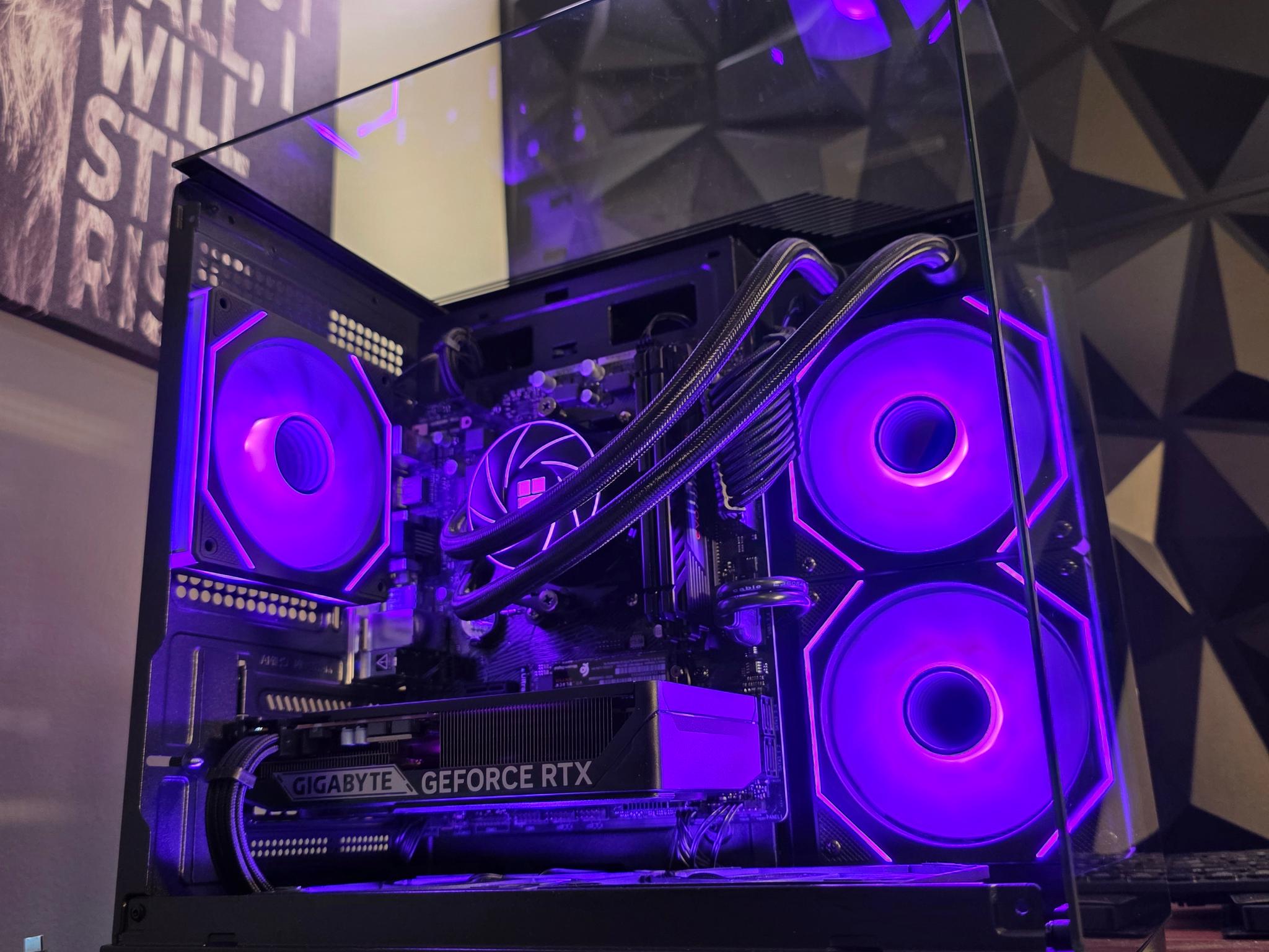 RTX 5060 + RYZEN 5 5600X PC