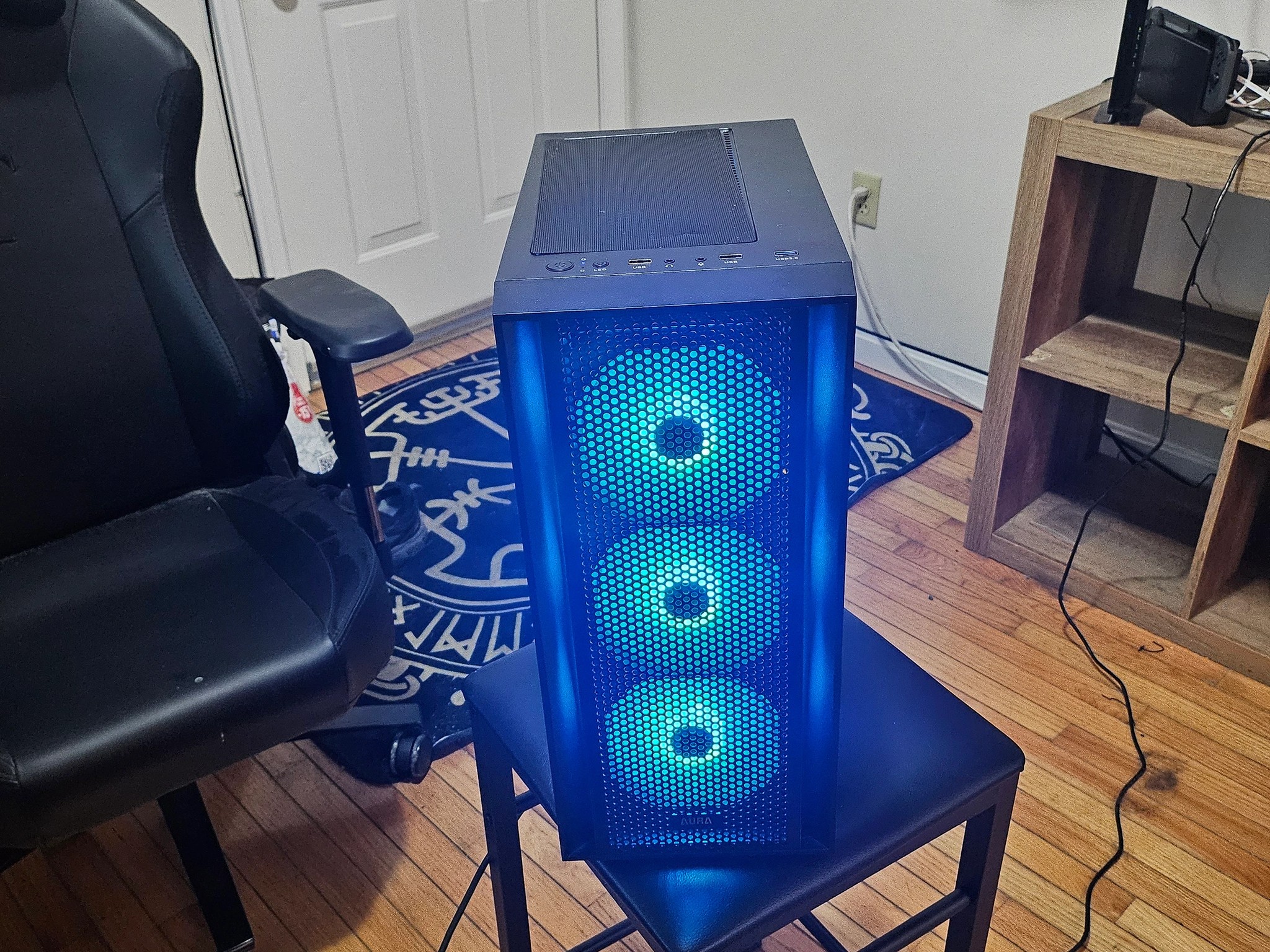 Like new! 5600x, 3060ti Founders edition!, 32gbs ram.