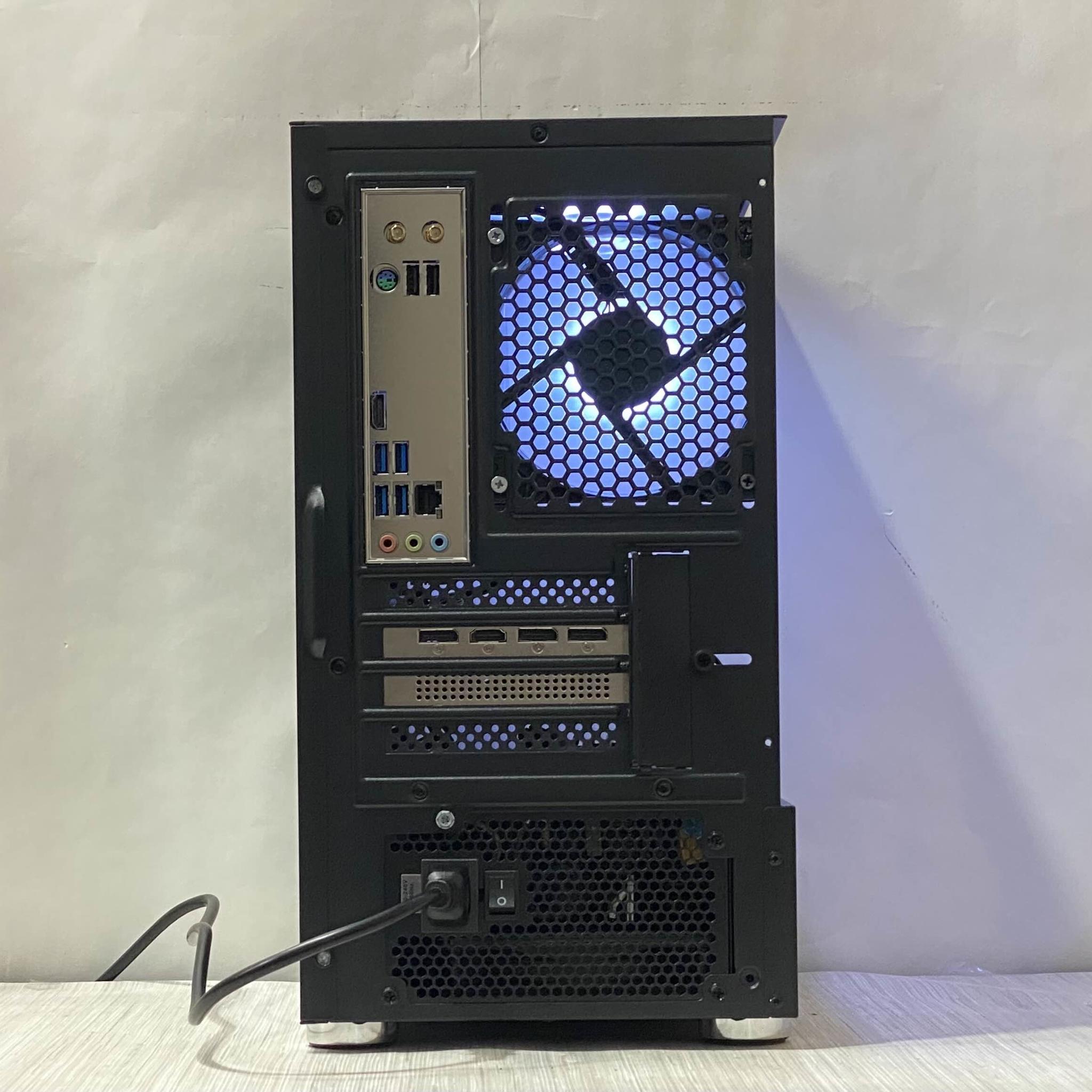 RX 5700, Ryzen 5 3600, 16GB DDR4, 512GB SSD, WiFi - Gaming PC