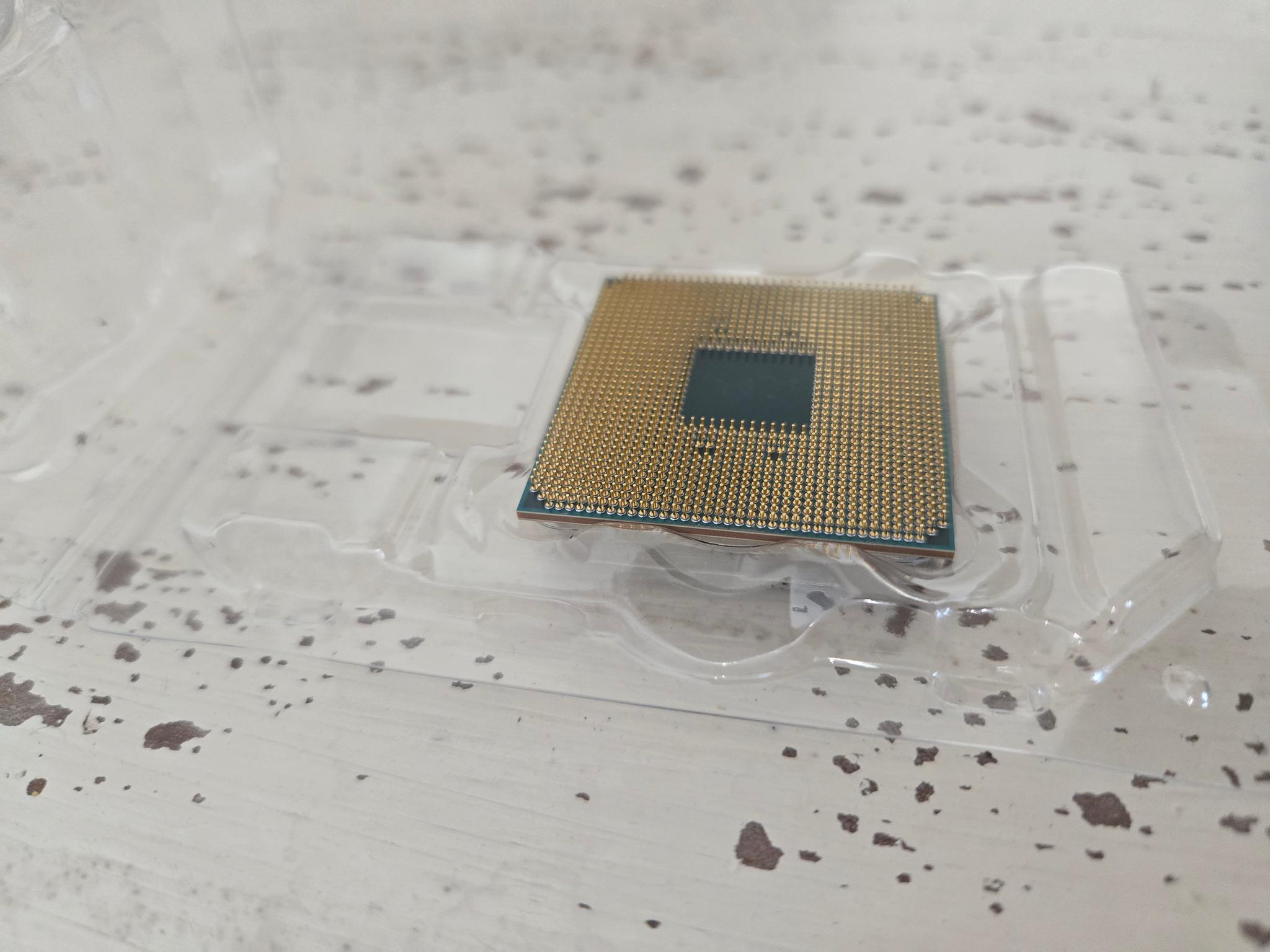 2300X Ryzen 3