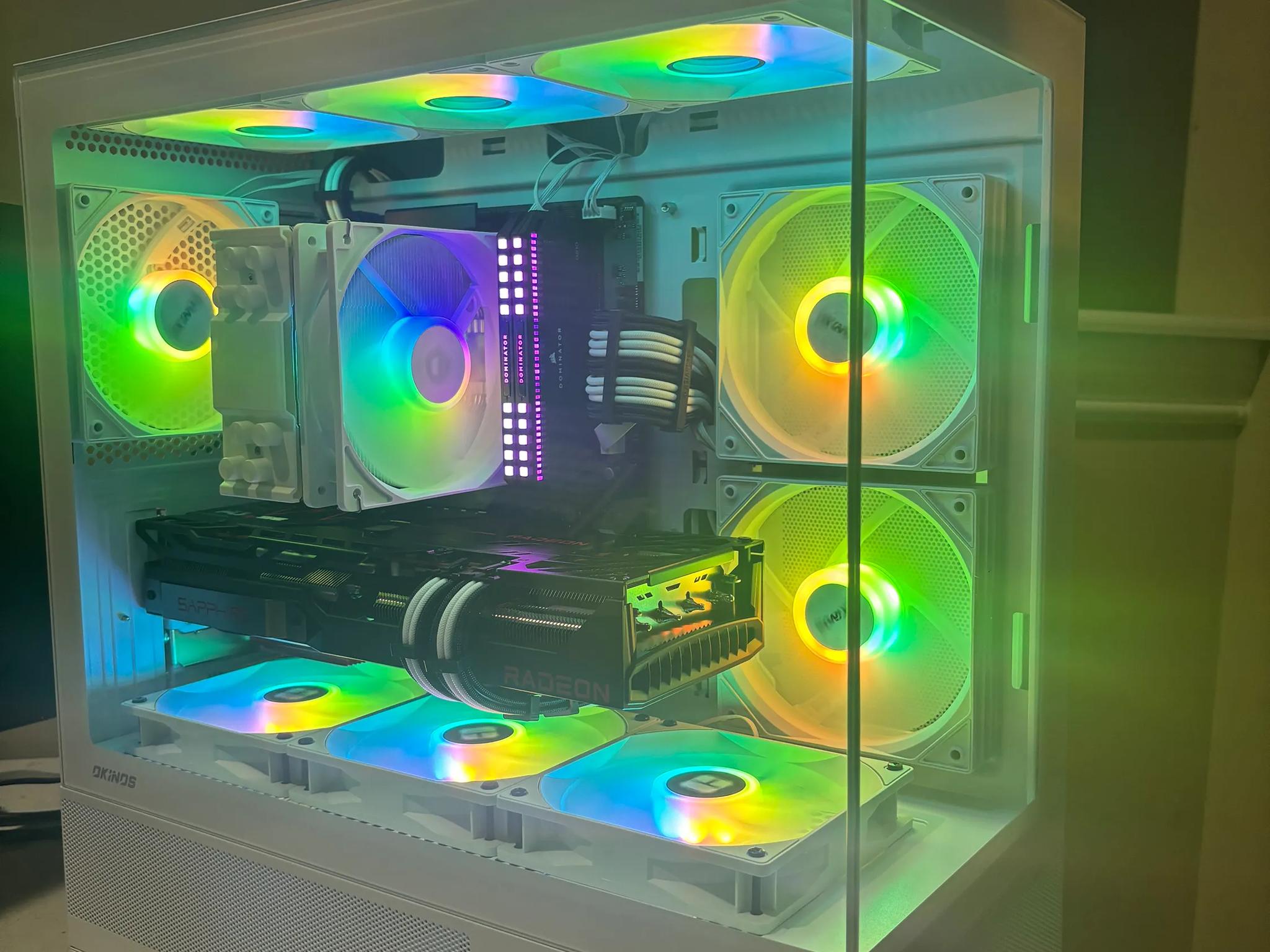 White Gaming PC