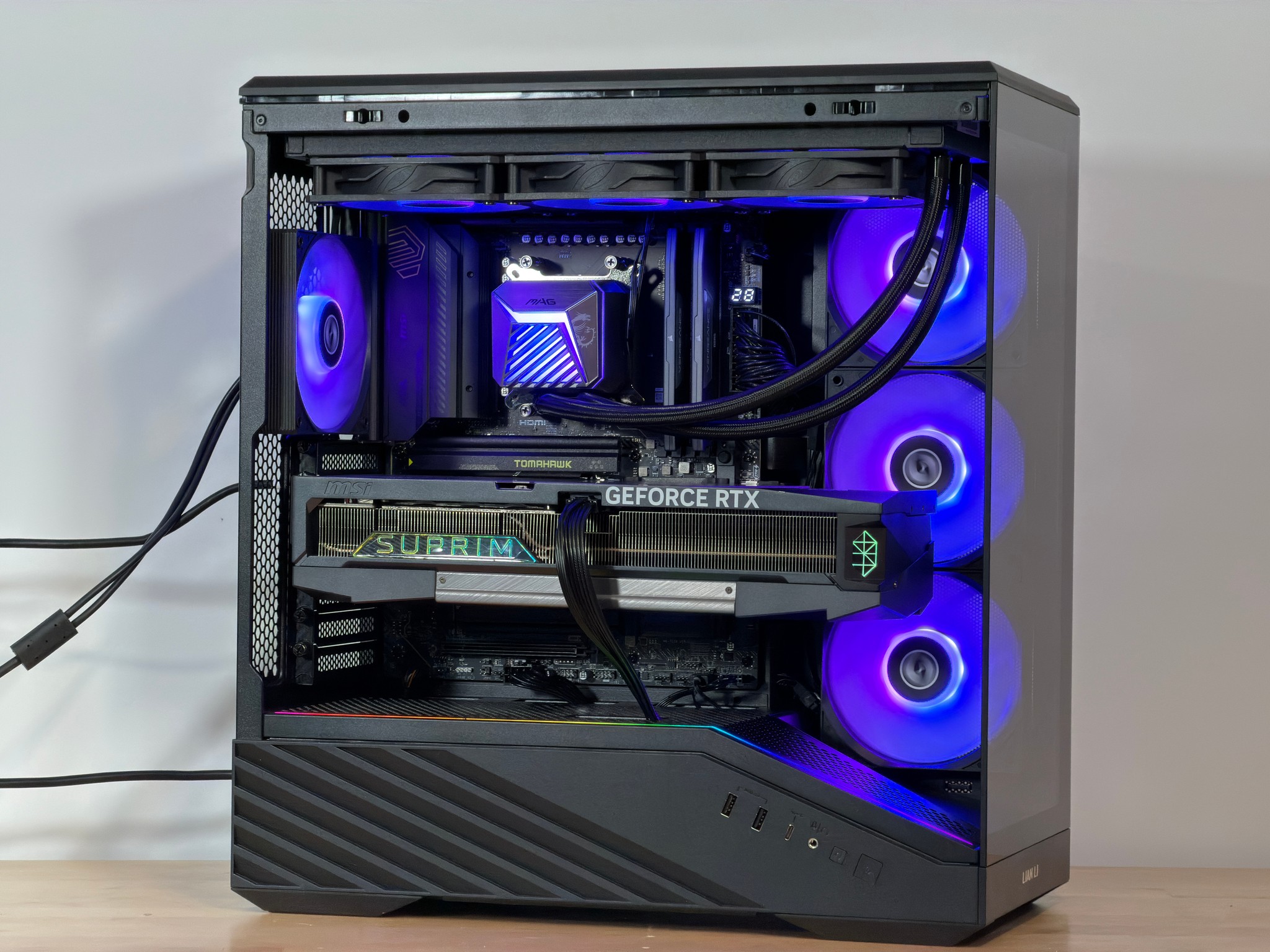 RTX 5090 Suprim Ryzen 7 9800x3d Gaming PC