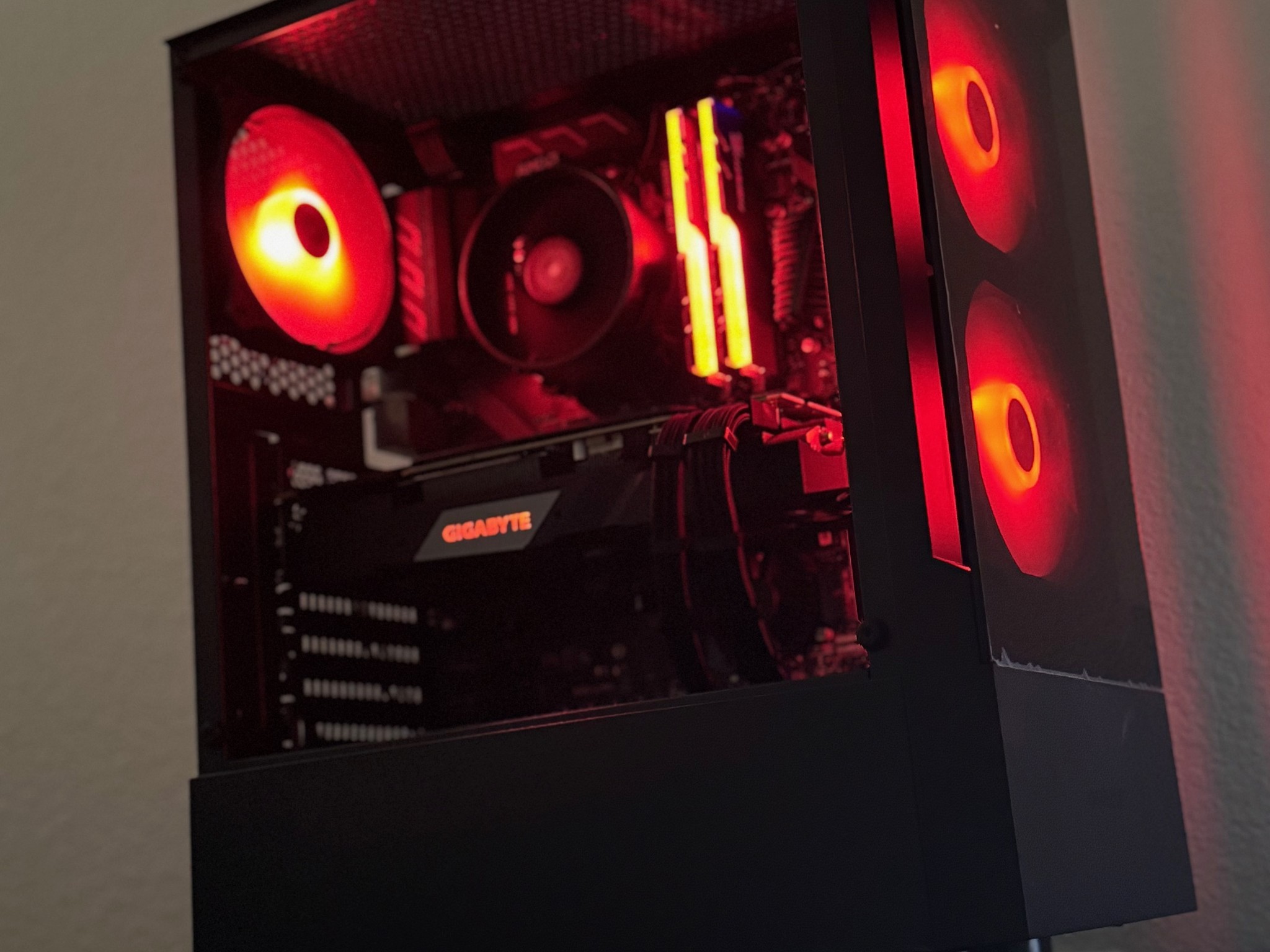 🖤Incognito🖤Sleek All-Black RTX Gaming PC! RTX 2070 SUPER, Ryzen 5 3600X, 1TB Storage.