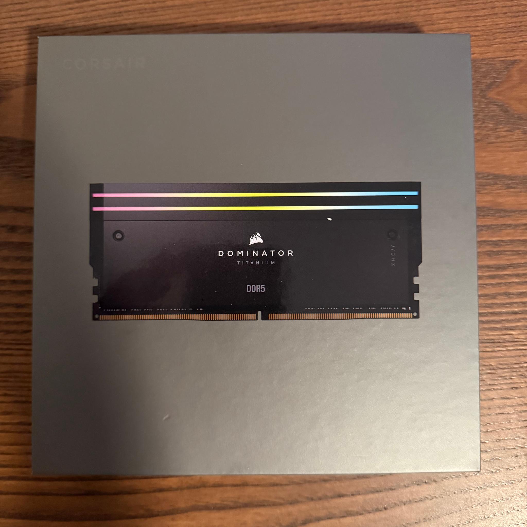 Corsair Dominator Titanium DDR5 48GB 8000MHz Kit