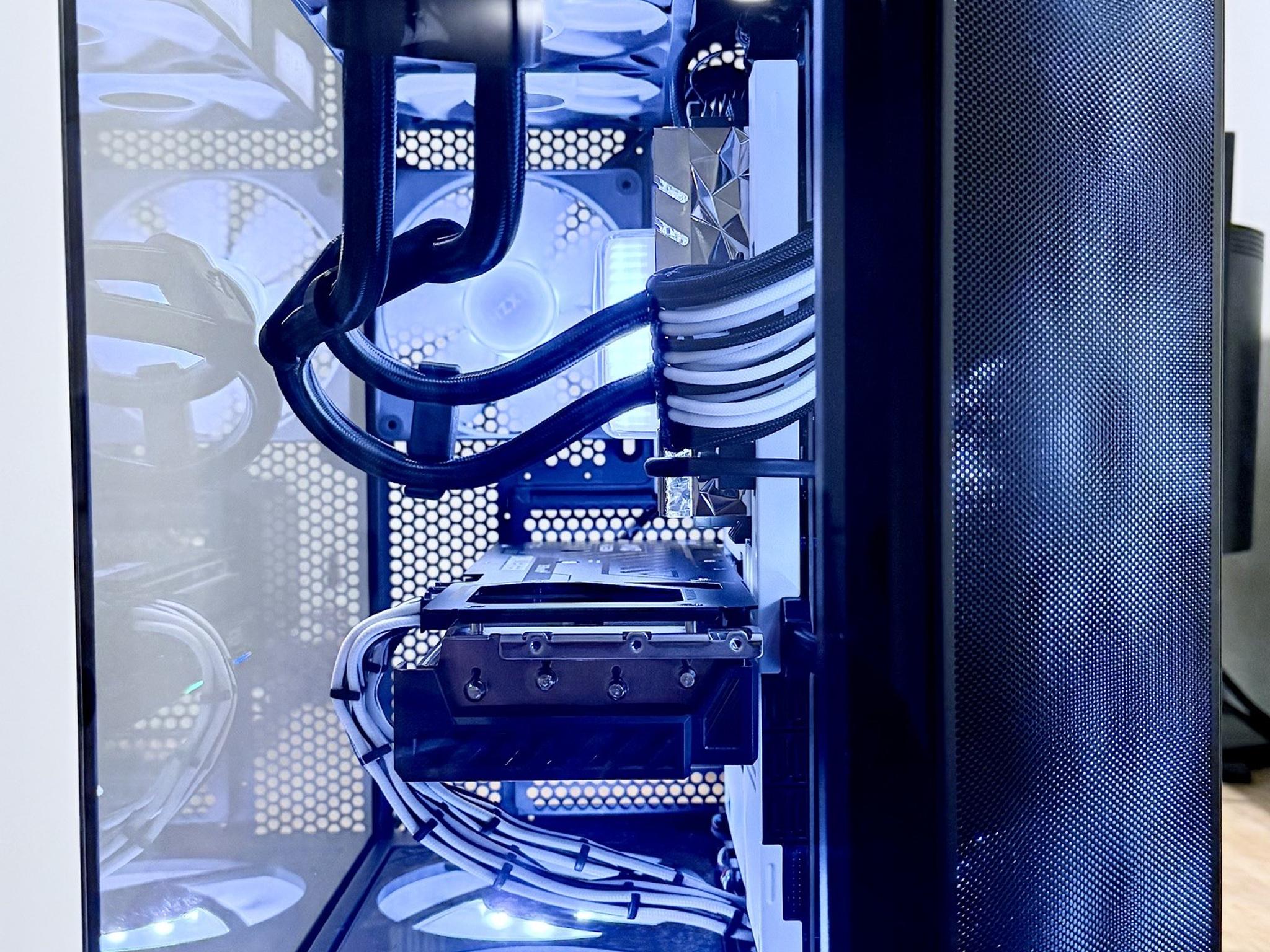 Checkmate Radeon RX 9070 Challenger OC 16GB