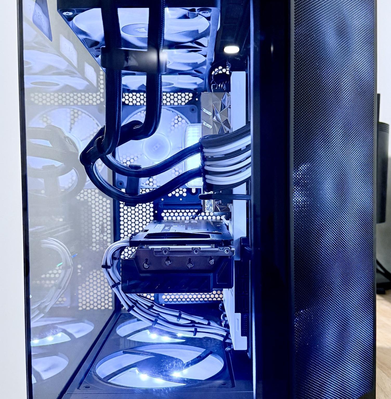 Checkmate Radeon RX 9070 Challenger OC 16GB