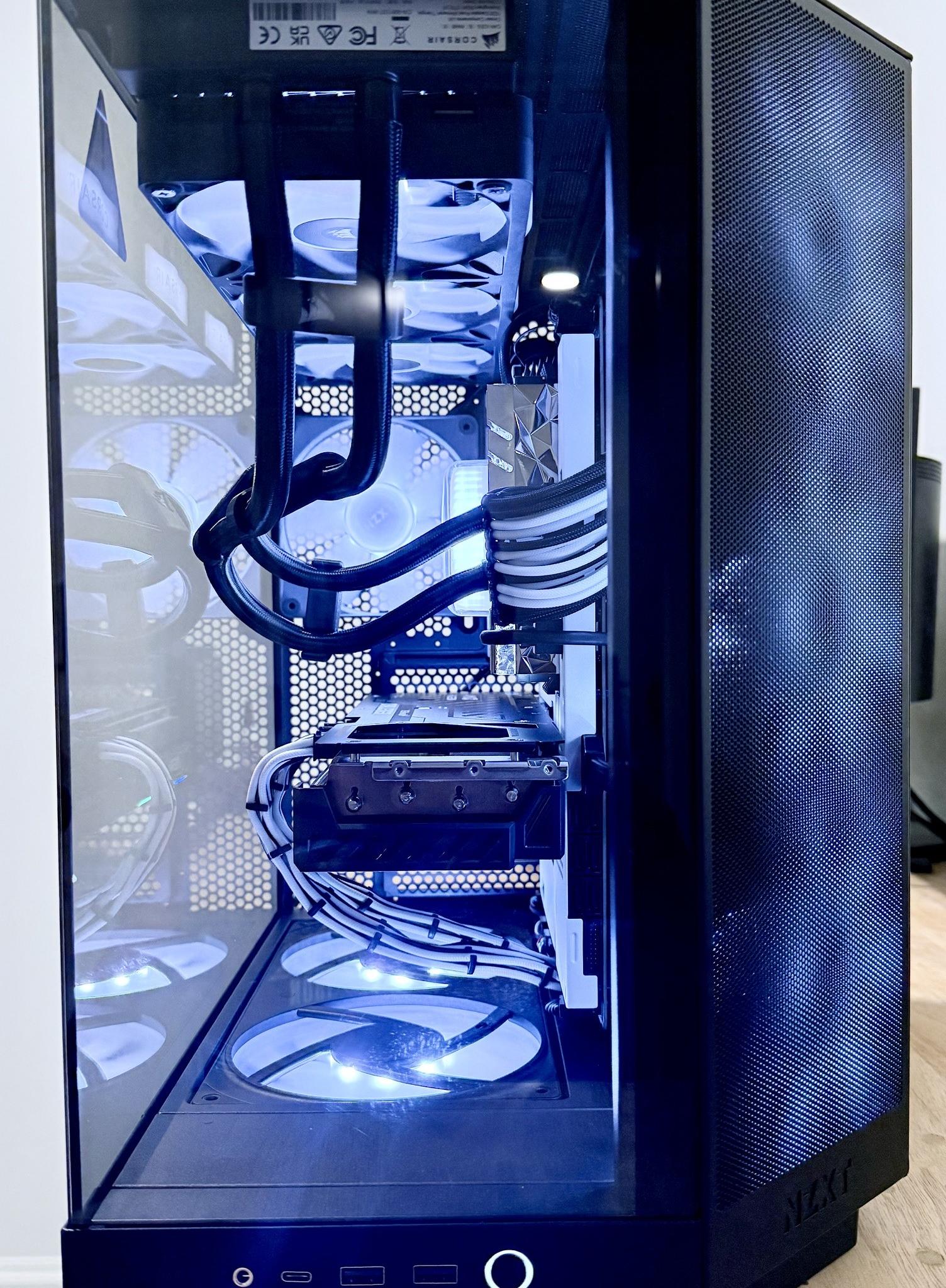 Checkmate Radeon RX 9070 Challenger OC 16GB
