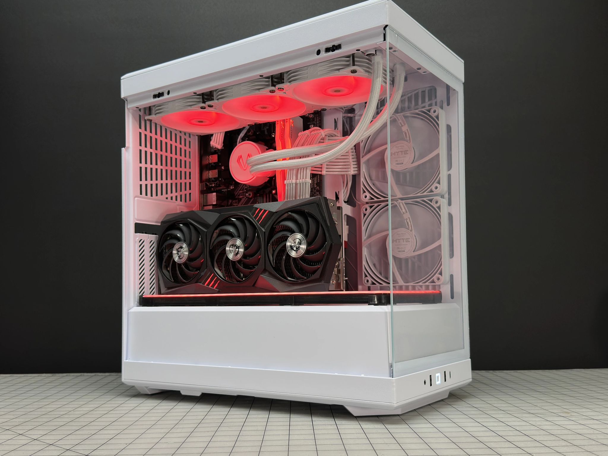 💎⋆˙⟡Diamond⋆˙⟡💎 RTX 3070 / AMD R5 3600 / 1TB SSD / 32GB Ram / 360 AIO Watercooled / WIFI / WIN10