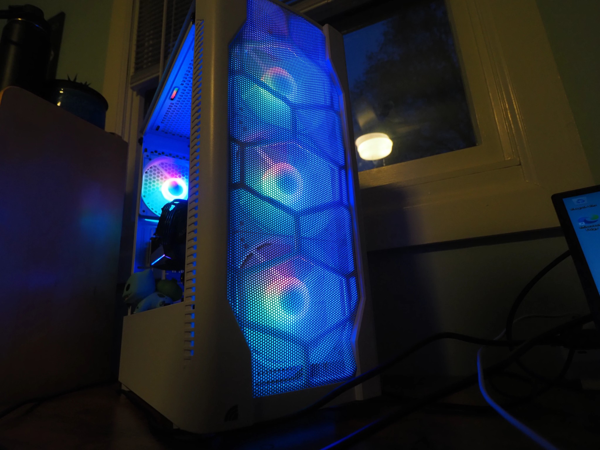 🔥 White RX 6700 XT Gaming PC | Ryzen 5 5500 | High FPS Fortnite / Warzone | 1440p Ready