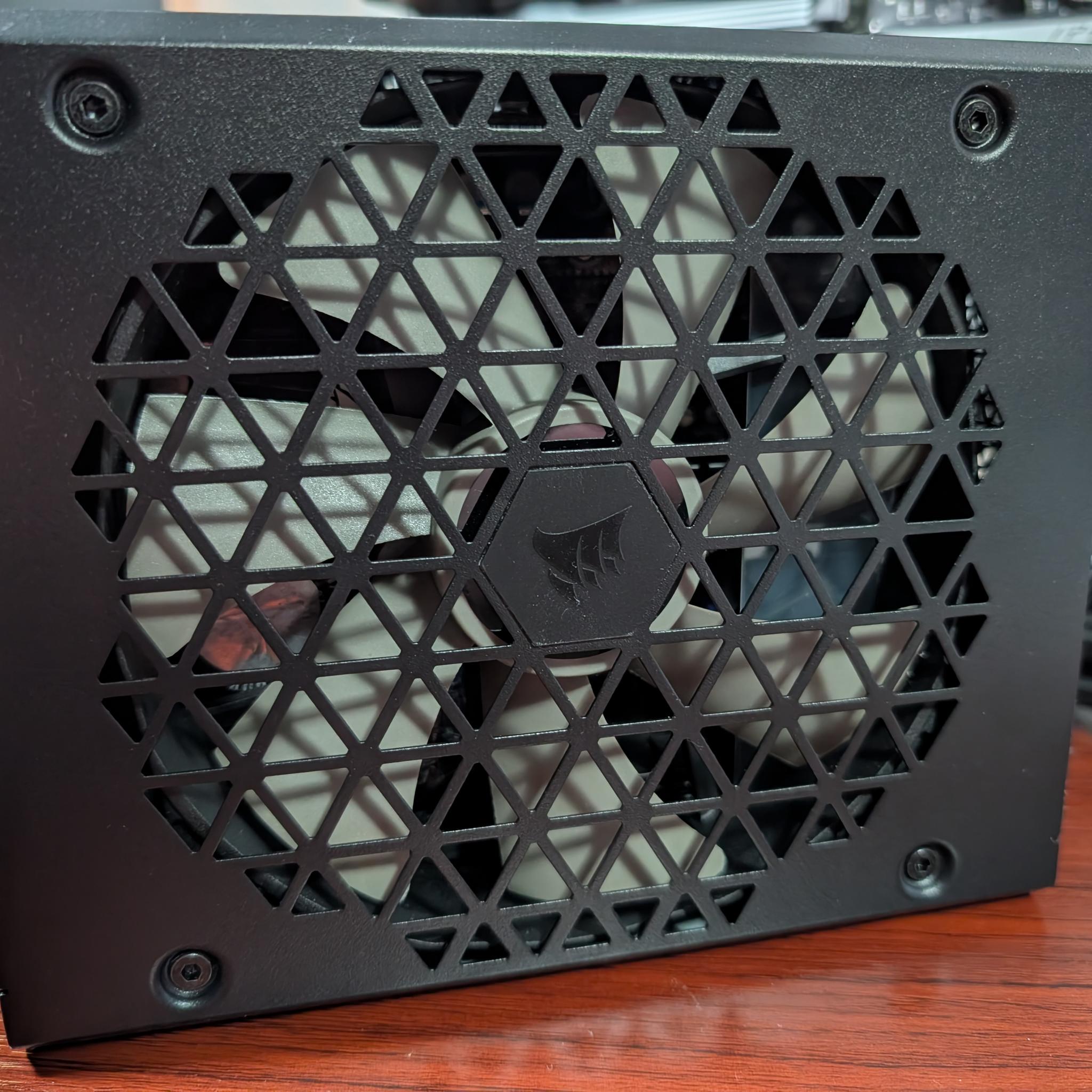 Corsair RM1200x SHIFT 1200W Power Supply