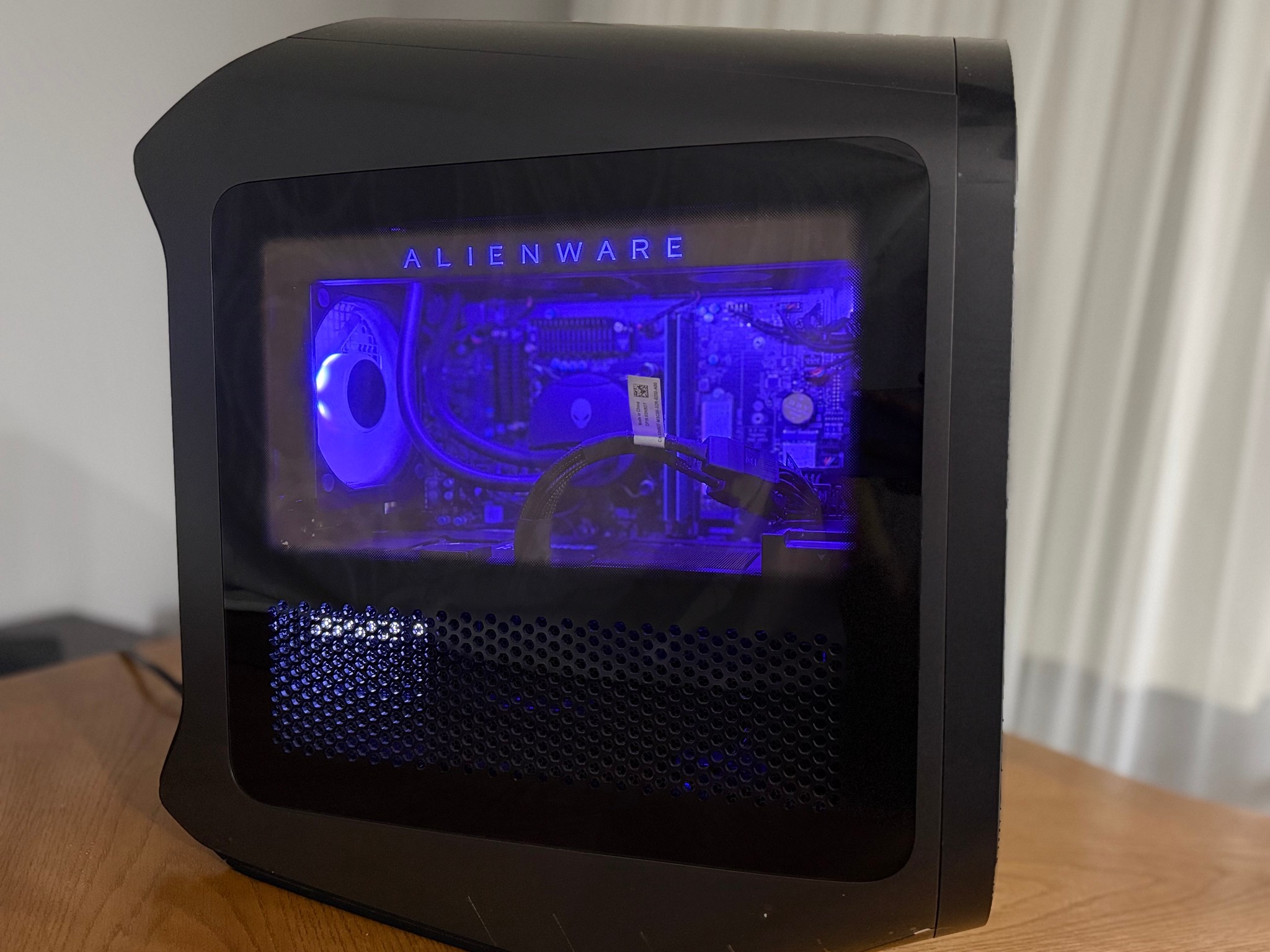 Alienware Aurora R15 | RTX 4080 16GB | i9-13900KF | 32GB RAM | 2TB