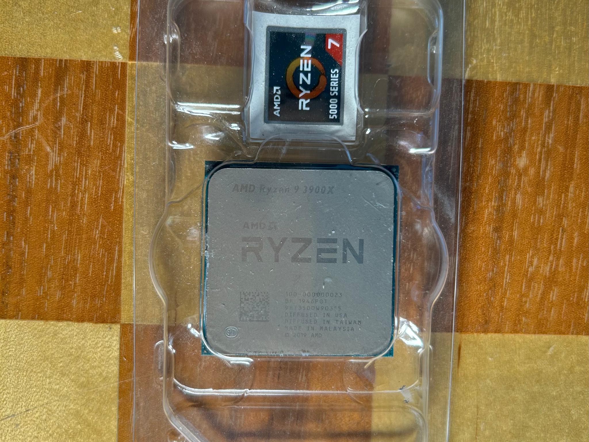 AMD Ryzen 9 3900X 12-Core CPU