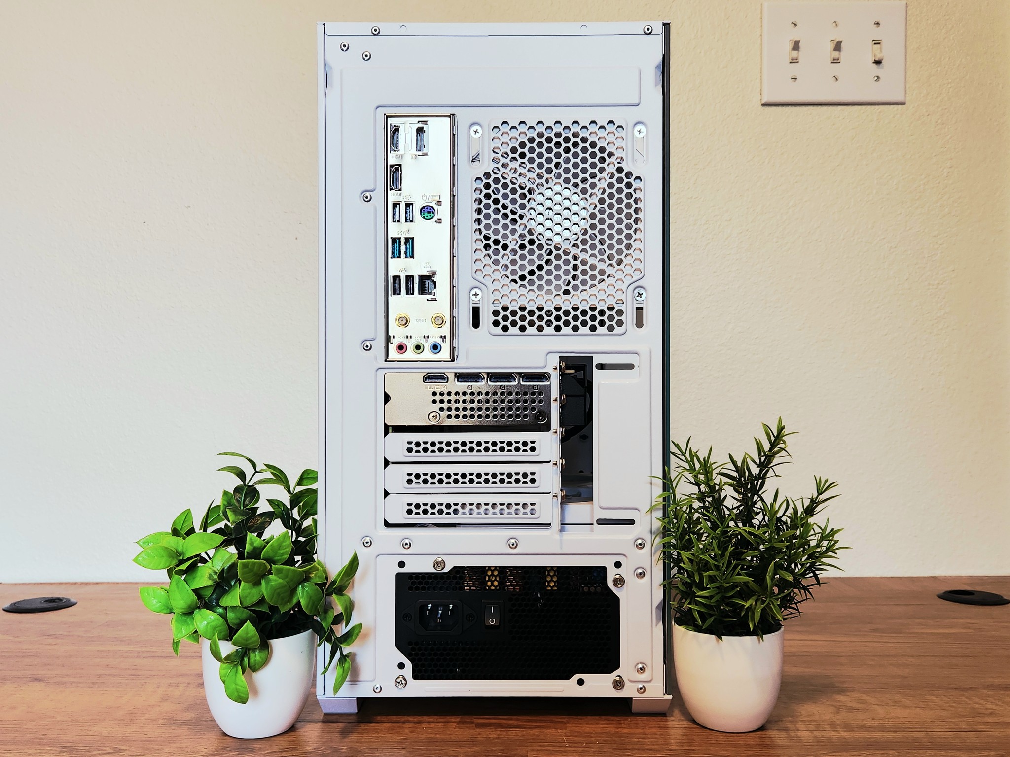 ❄️ Stay Frosty ❄️ | RTX 5060 Ti 16GB | I5 13400F | 32GB RAM | 1TB SSD | WiFi + BT | WINDOWS 11