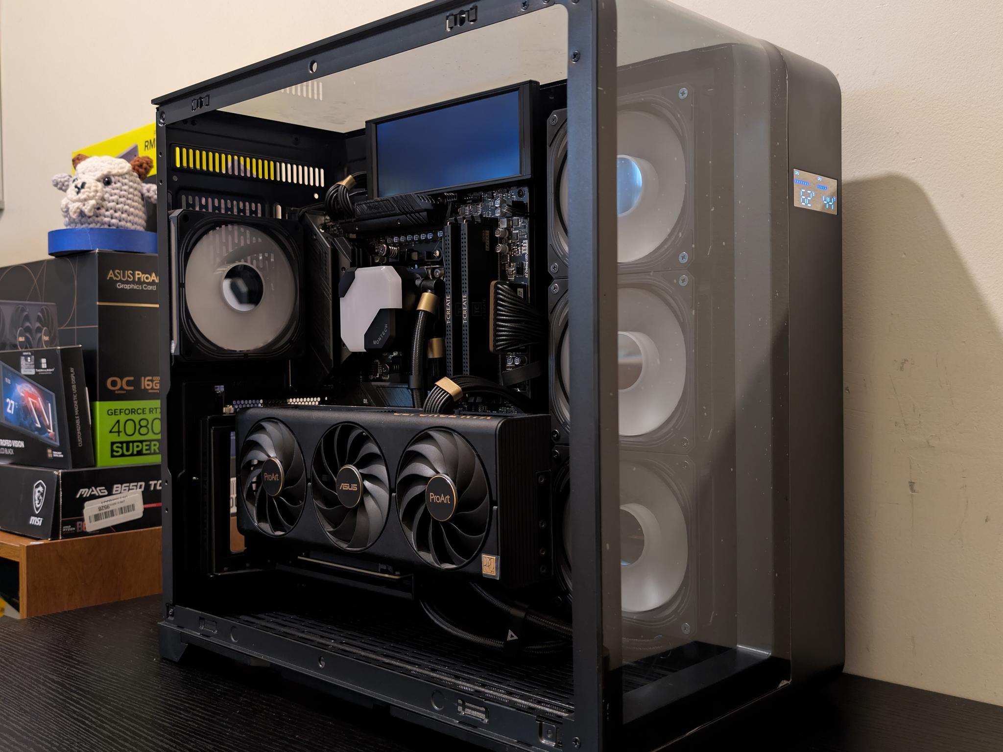 🔥🪙4K Gaming Beast | RTX 4080 Super | Ryzen 9 7900X | 2TB SSD | 32GB RAM | WiFi 6 & Bluetooth🪙🔥