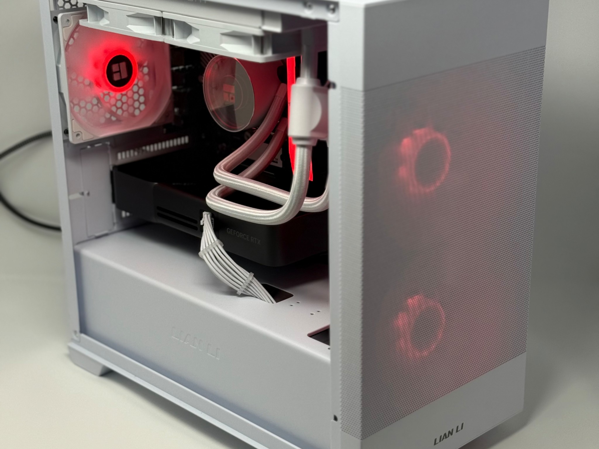 ☑️RTX 5070 | Ryzen 5 7600X | 32GB DDR5 | 2TB SSD