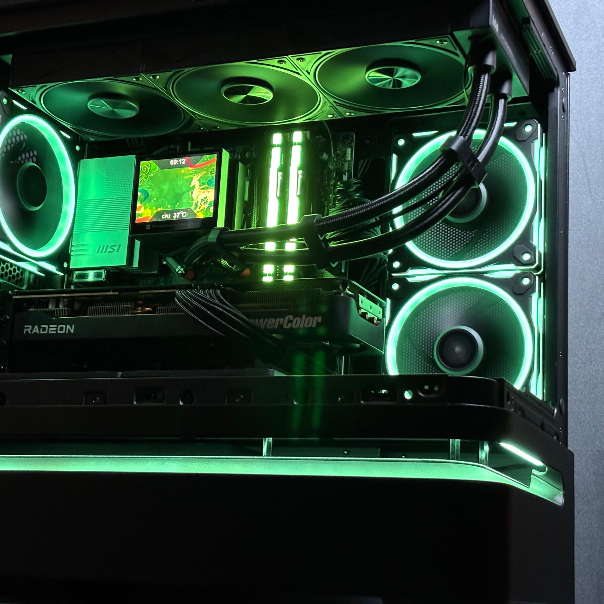 🌌STELLAR 4K PC🌌 9070XT 16GB| R7 7800X3D | 32GB DDR5 | 2TB SSD