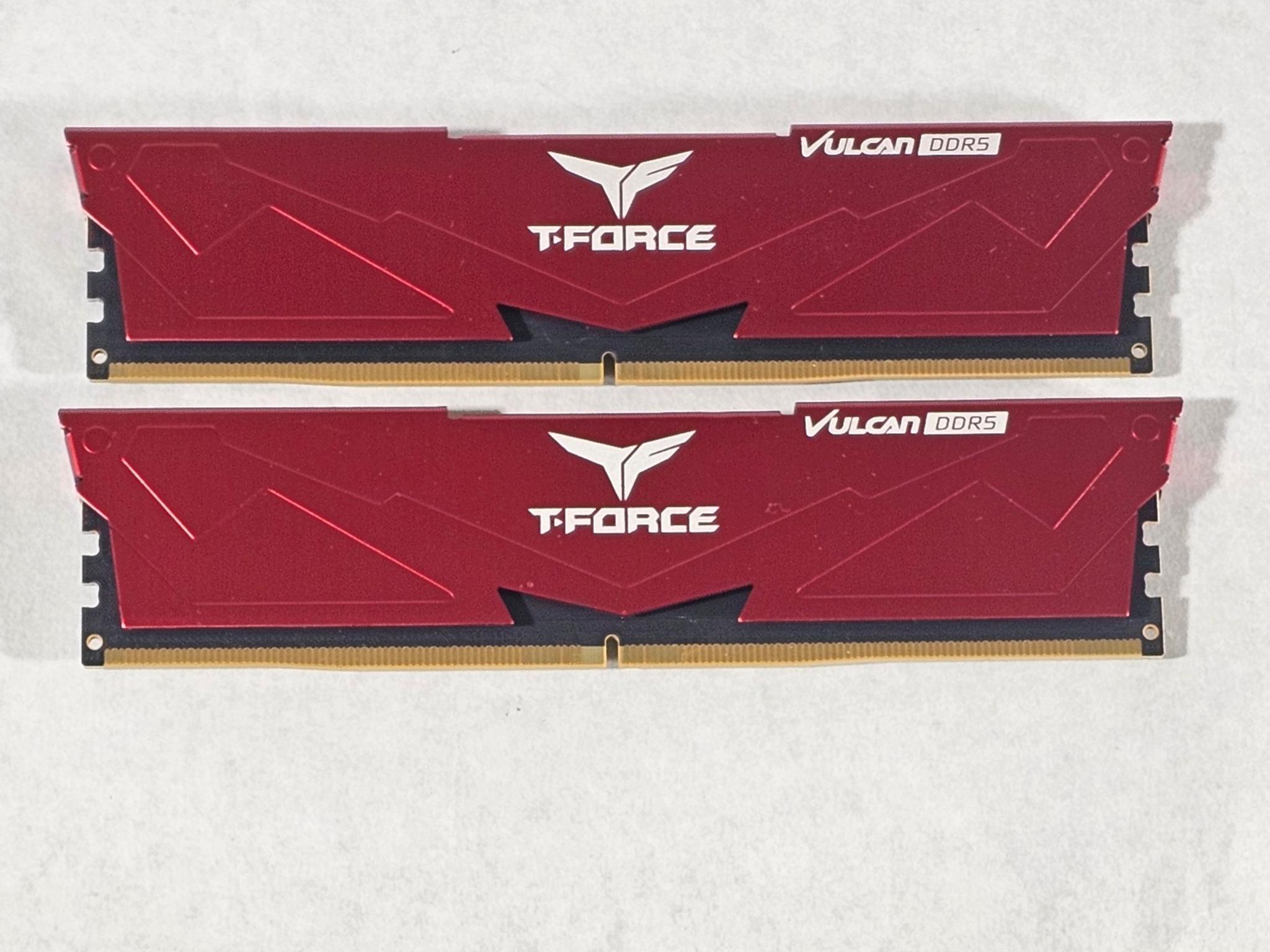 32GB DDR5 (2x16GB) CL38 6000MT/s RED T-Force Vulcan