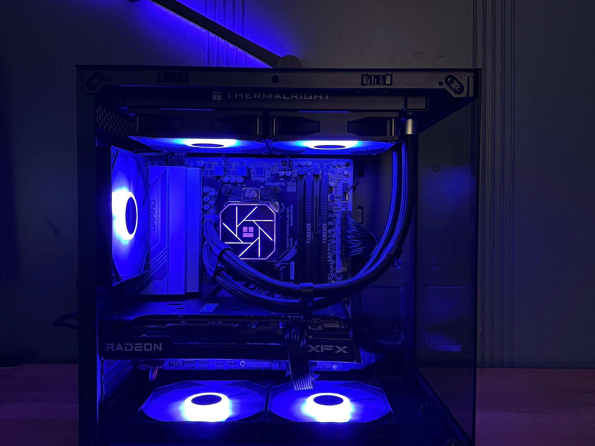 👨‍🚀Ryzen 7600X | RX 6650 XT | 32GB RAM | 1TB SSD