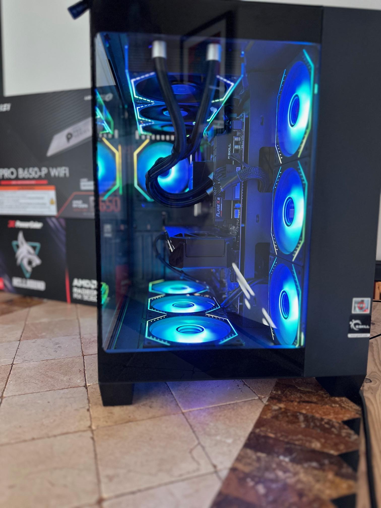Ryzen 5 7600X / RX 9060XT 16GB, 500GB & 1TB M.2 SSD, Mid-Tower Gaming PC