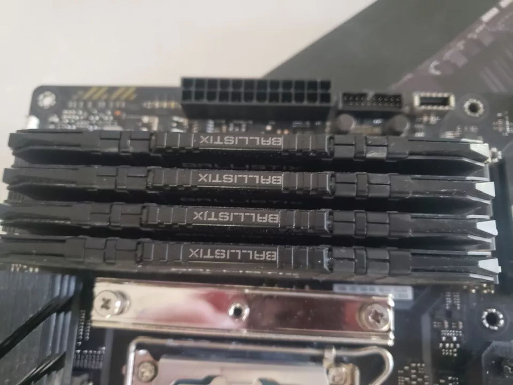 I7 12700k processor with 32GB DDR4 Tuf H670 Board And More Bundle