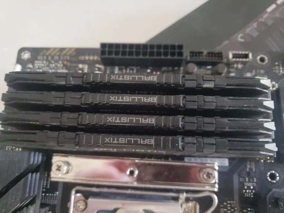 I7 12700k processor with 32GB DDR4 Tuf H670 Board And More Bundle