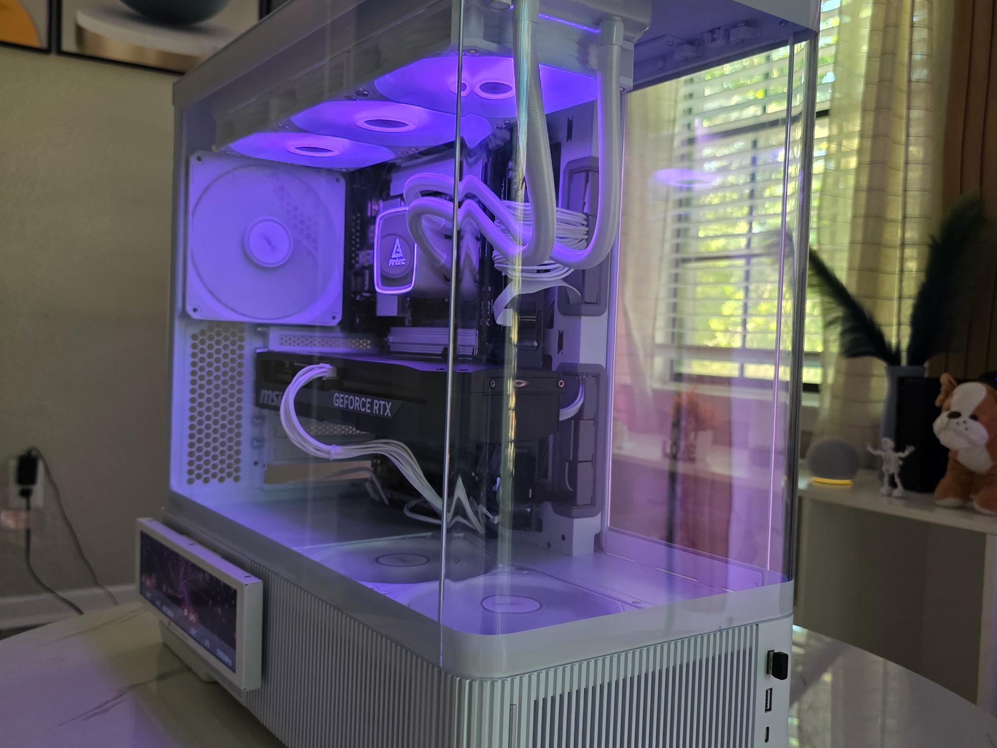 GeForce RTX 5070 Custom Gaming PC - Core Ultra 5 250K Plus, 32GB RAM, 4TB STORAGE