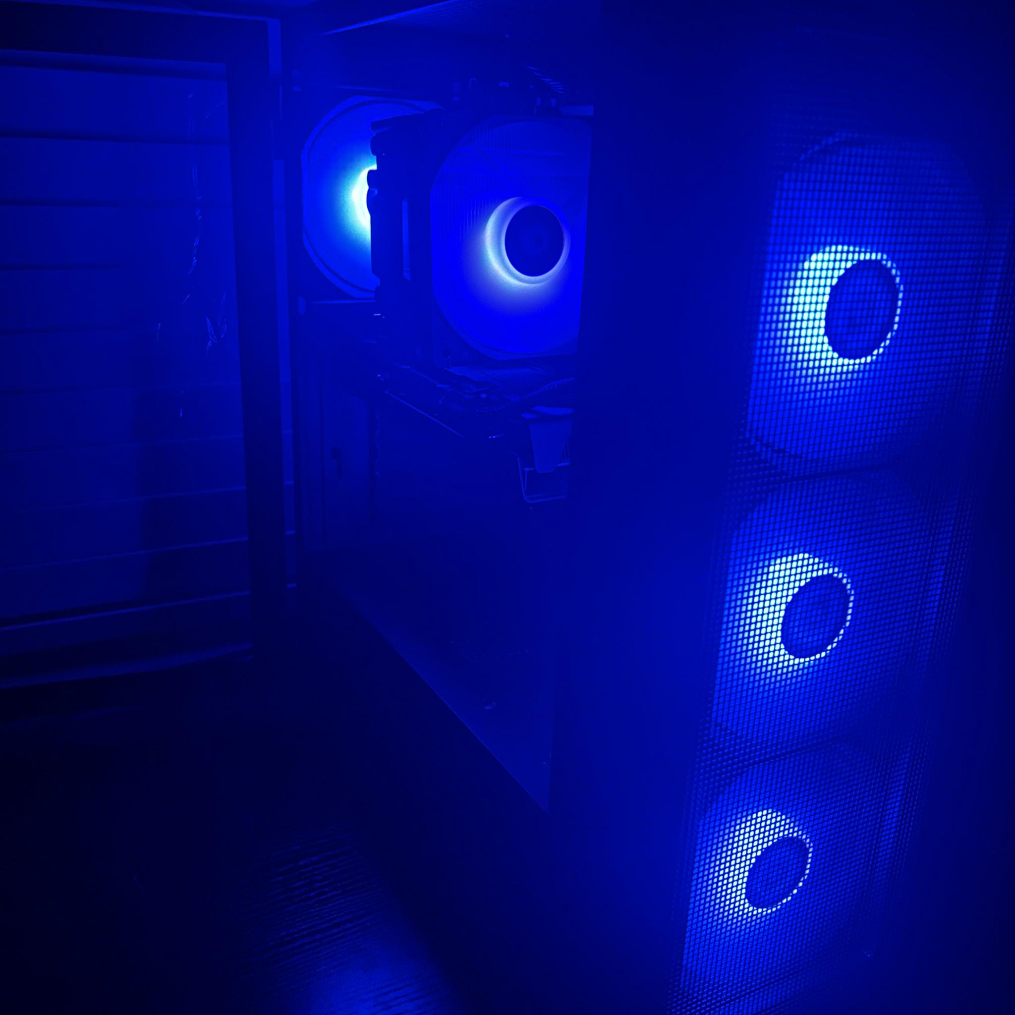 The "Console Killer V1" RX 6600 (3060 equivalent),24gb ddr4 Ram, i7 5930k,1tb SSD 1.5TBHD, WIFI, W11