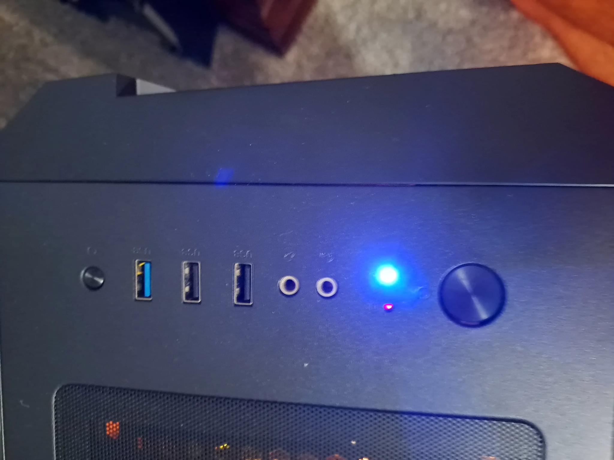 Ryzen 7 3700X - 32GB RAM - 1TB NVMe SSD