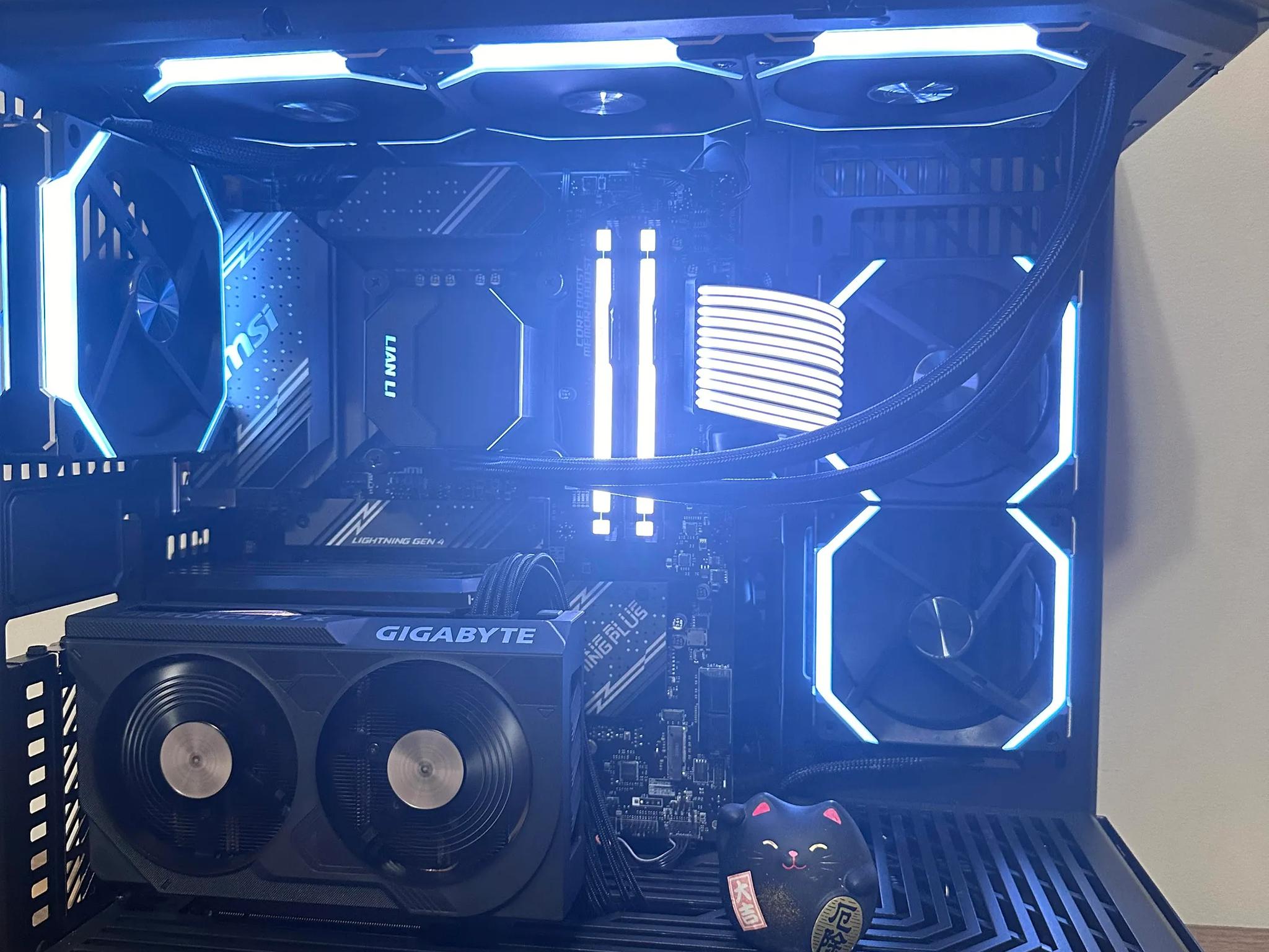 ❄️HOLIDAY SALE❄️ Gaming PC - "Waddle Warrior" || RTX 4060 || Intel 12500 || RGB