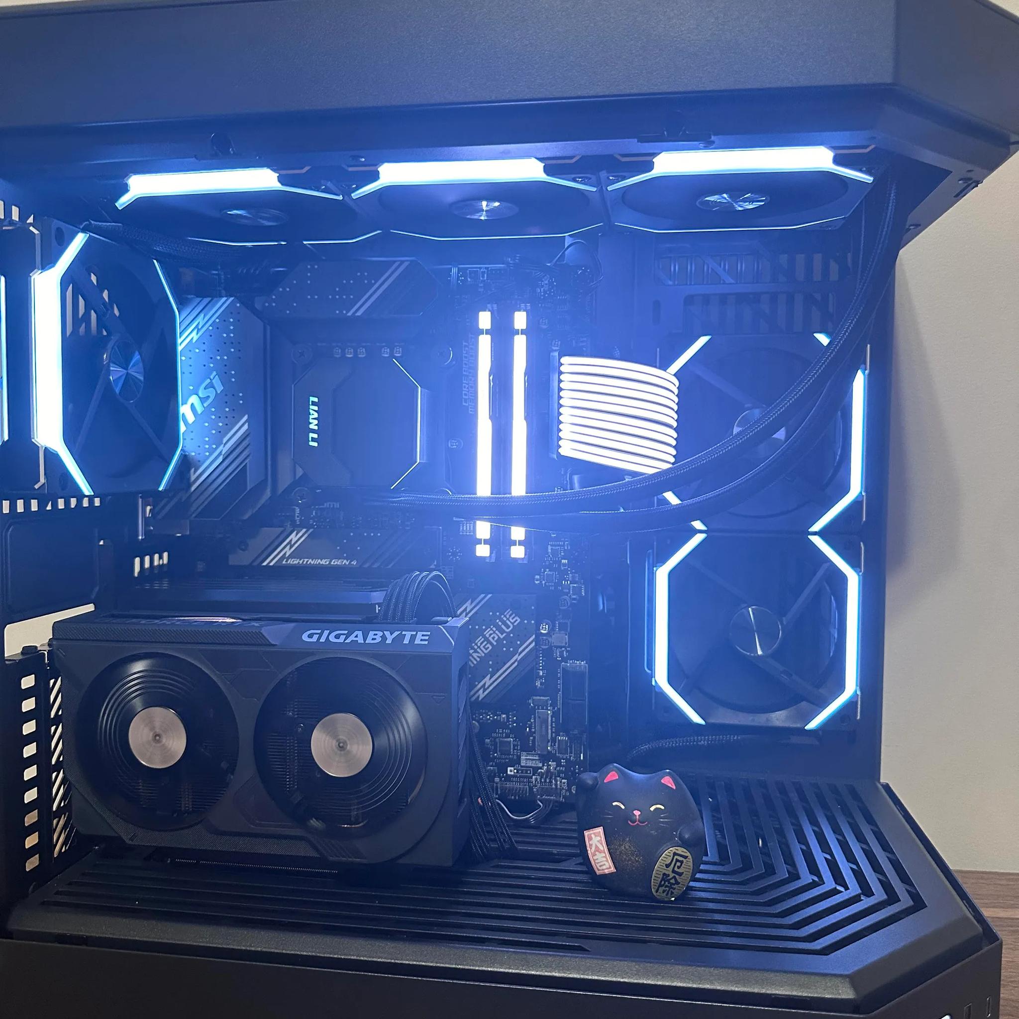 ❄️HOLIDAY SALE❄️ Gaming PC - "Waddle Warrior" || RTX 4060 || Intel 12500 || RGB