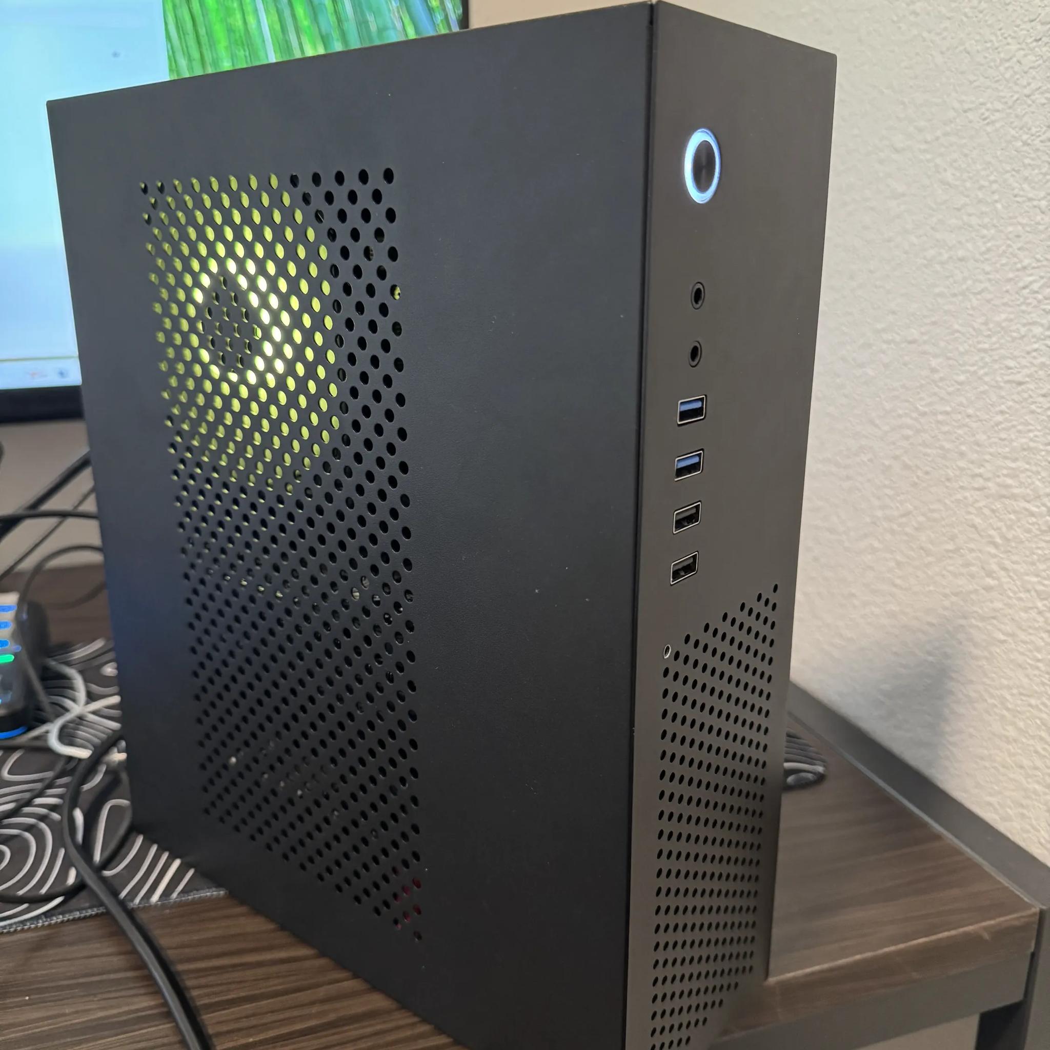 SFF 7.3L ITX PC 1080p Beast Ryzen 7 5700x3d + RTX 4060 OC + DDR4 32GB RAM 3200MHz