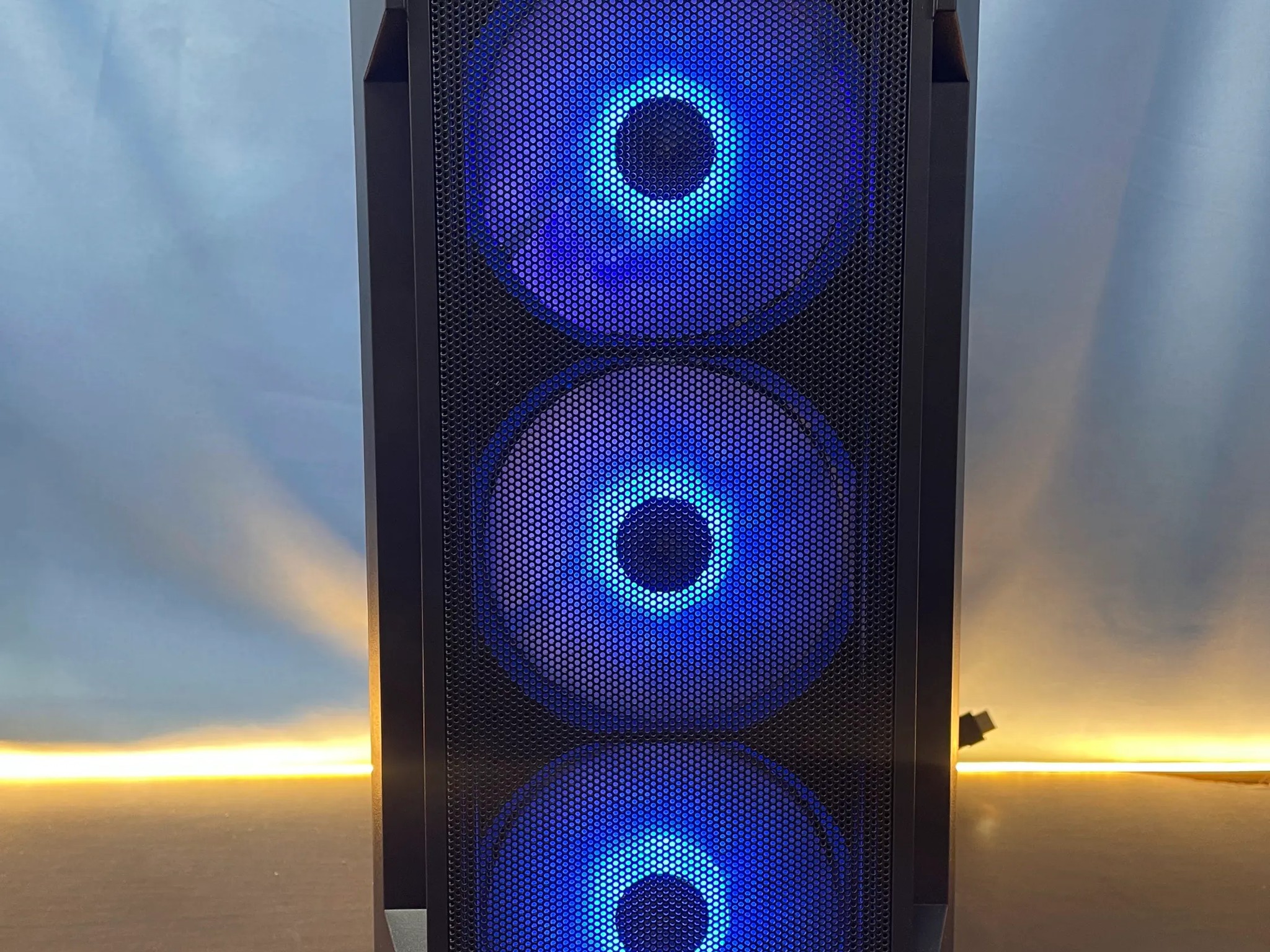 Like New Gaming PC | Intel i7 / RX580 / 8GB / 1.1TB Win 11 Pro + Wi-Fi