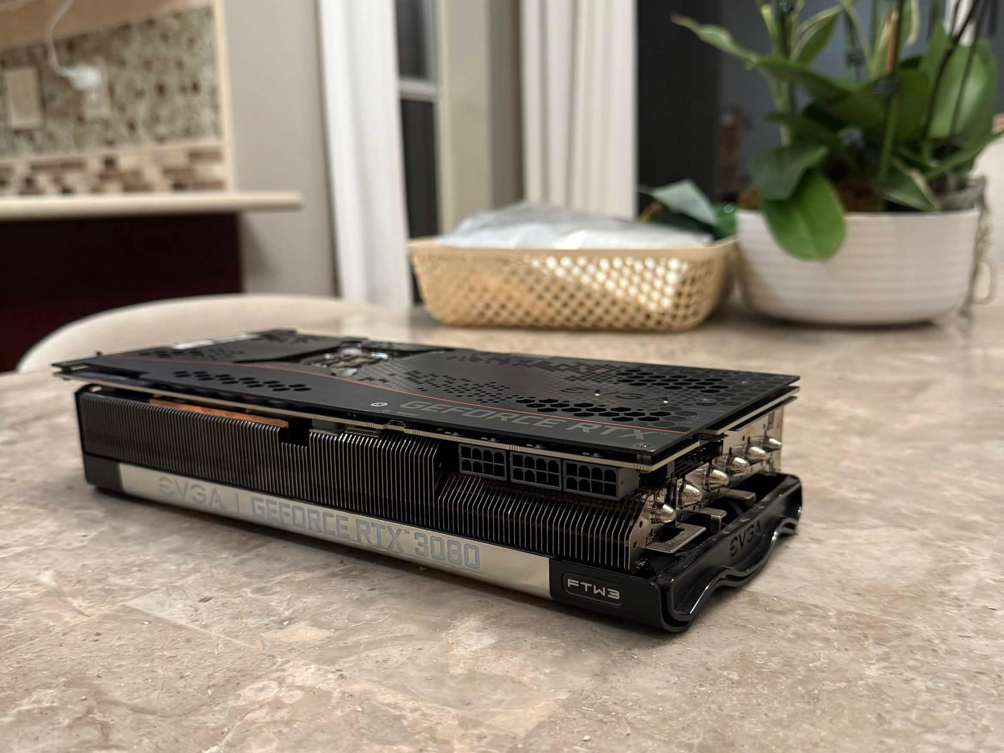 EVGA XC3 ULTRA GAMING GeForce RTX 3080 10GB