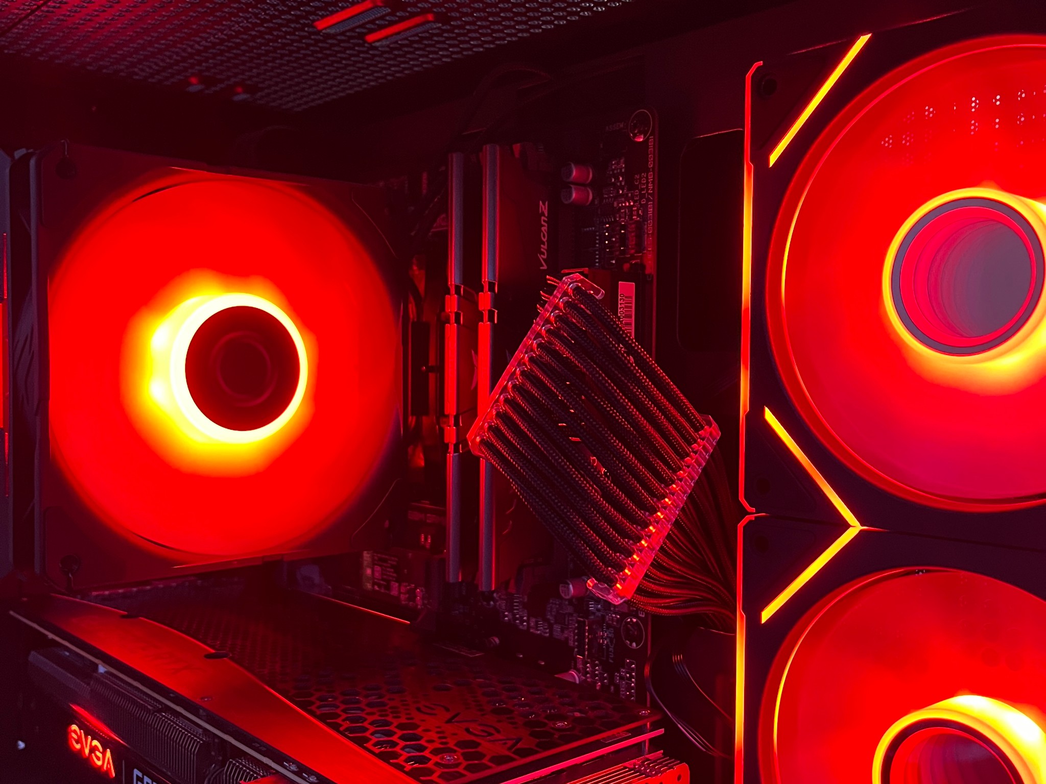 Gaming Pc | Ryzen™ 7 5700X | RTX™ 3070 | DDR4 32GB | 1TB NVMe | Win 11 Pro