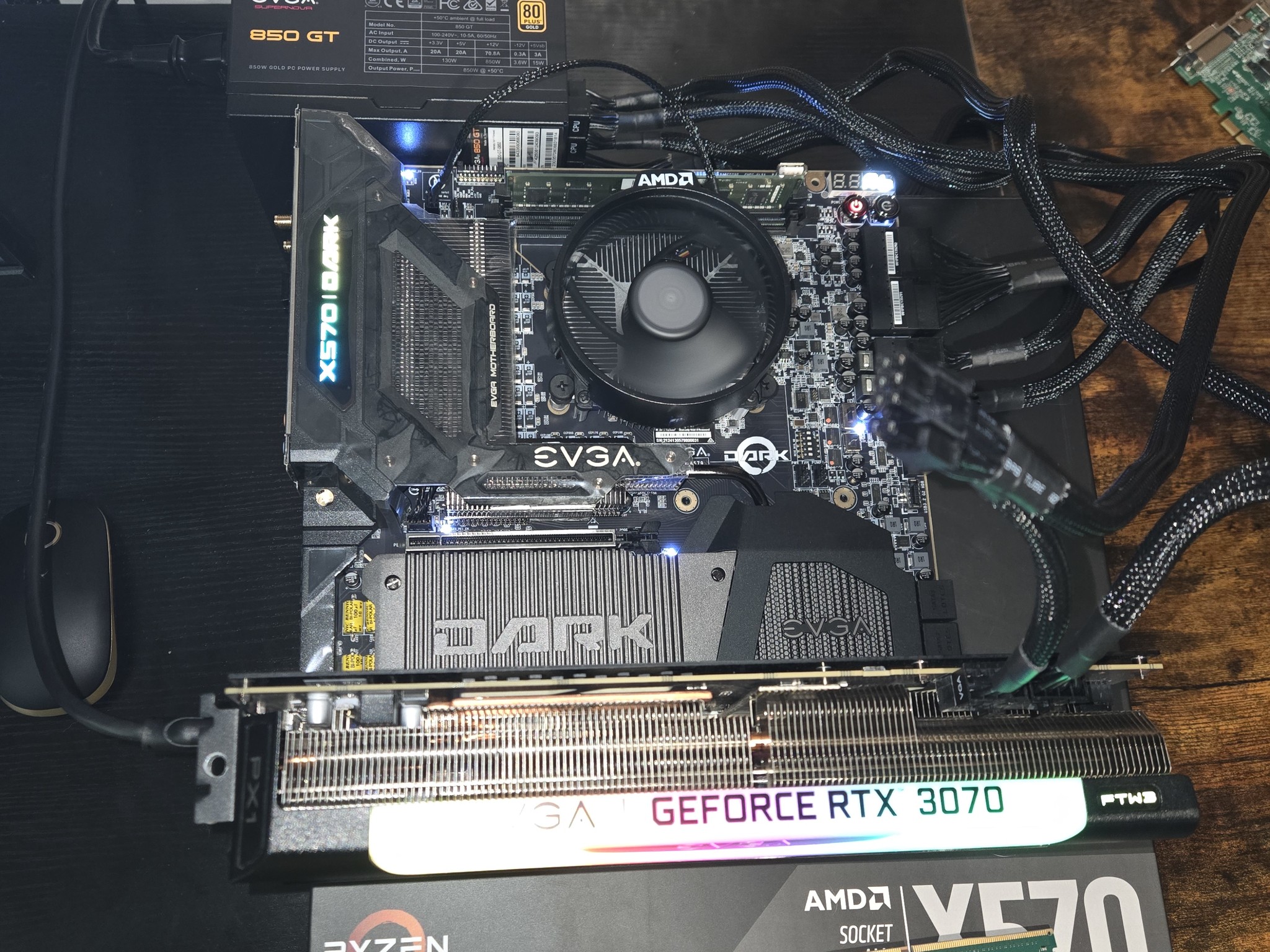 EVGA X570 Dark