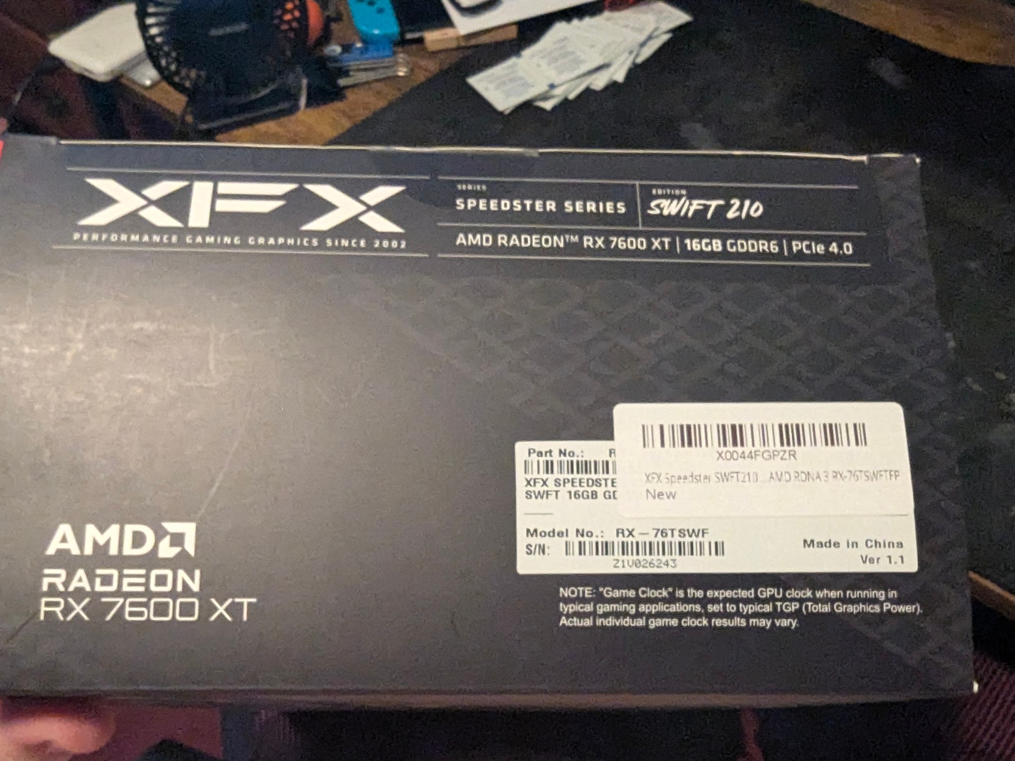 XFX Speedster SWFT 210 Radeon RX 7600 XT 16 GB GPU