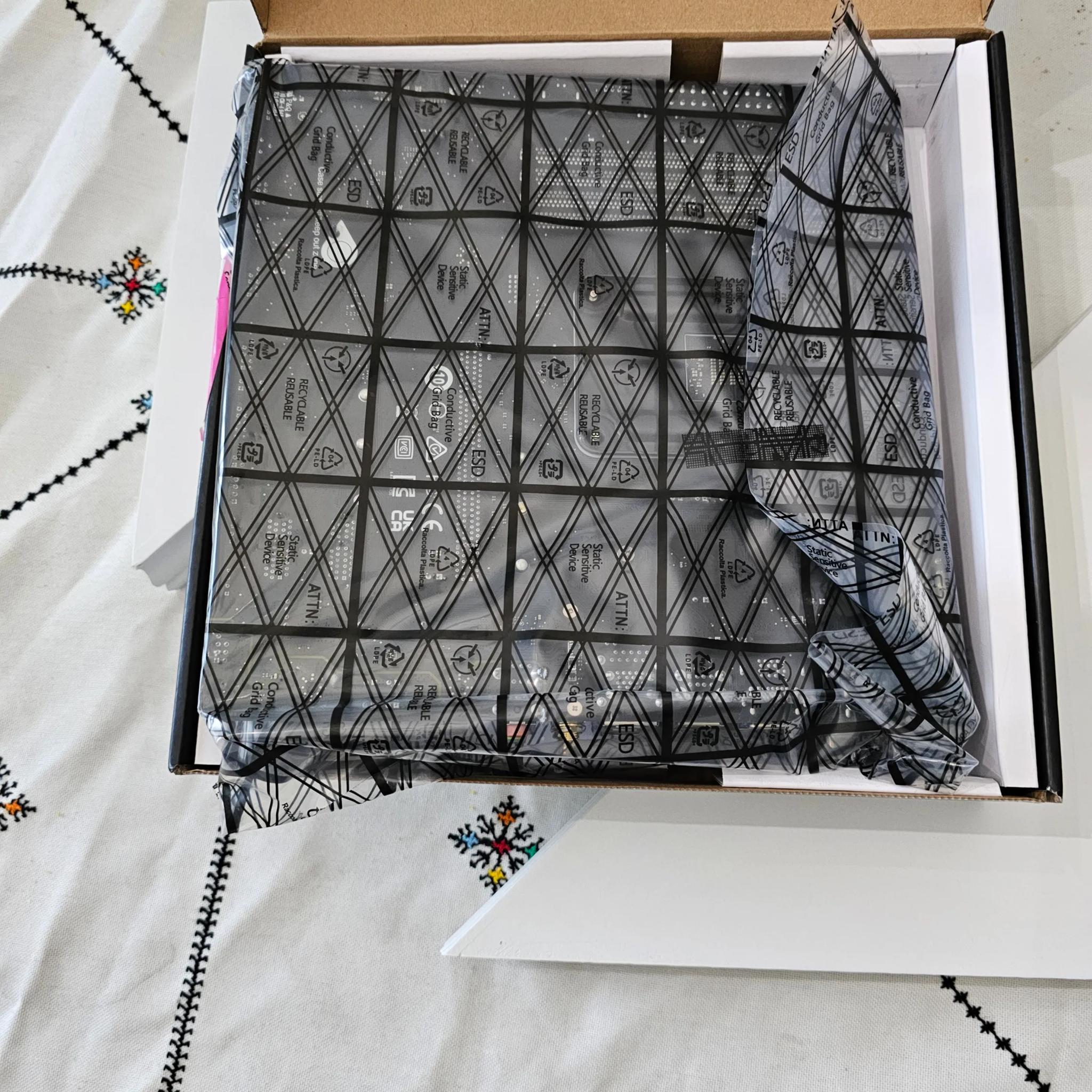 MSI B550M PRO-VDH WiFi ProSeries Motherboard