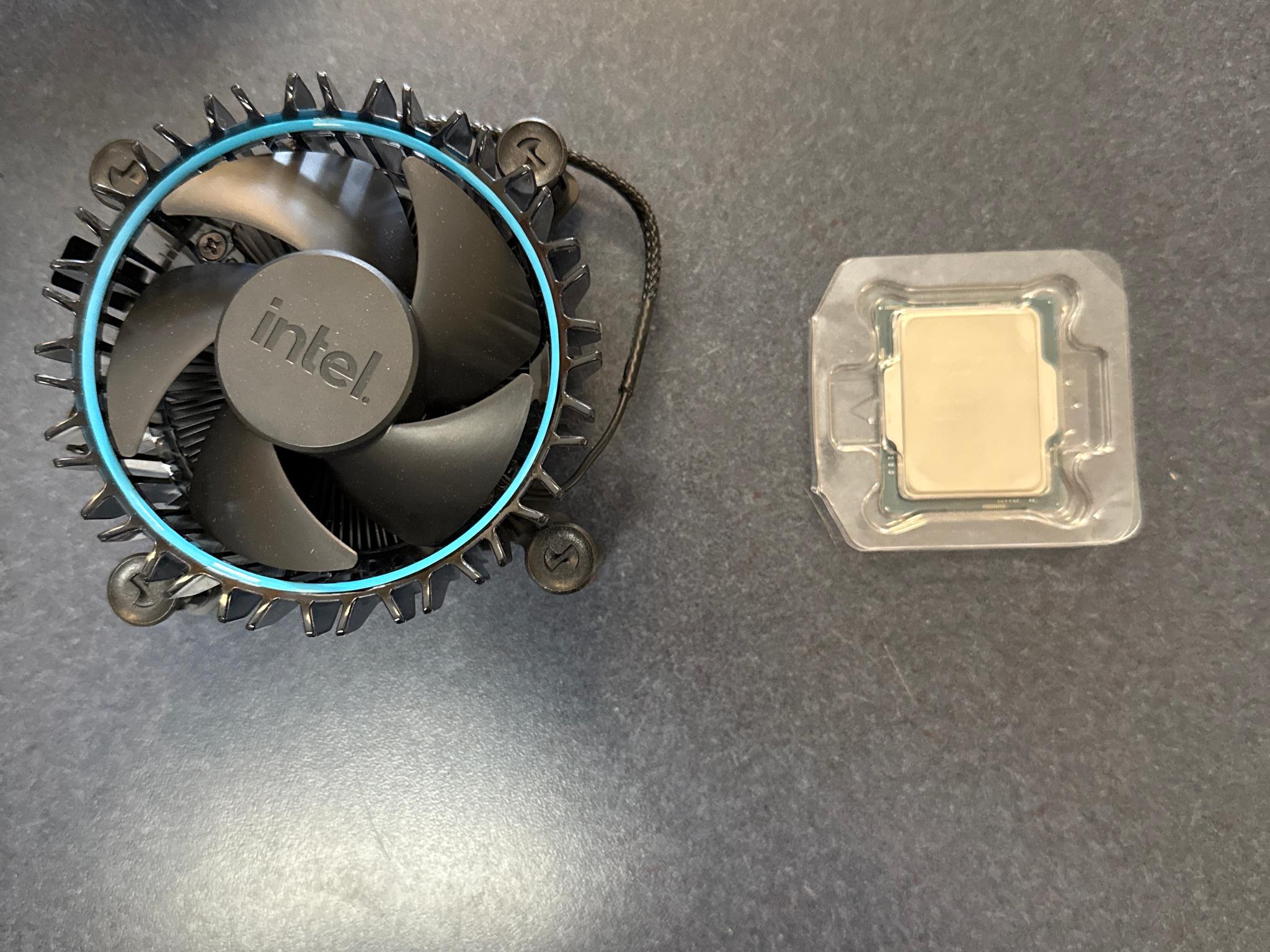 Intel Core i5-12400F