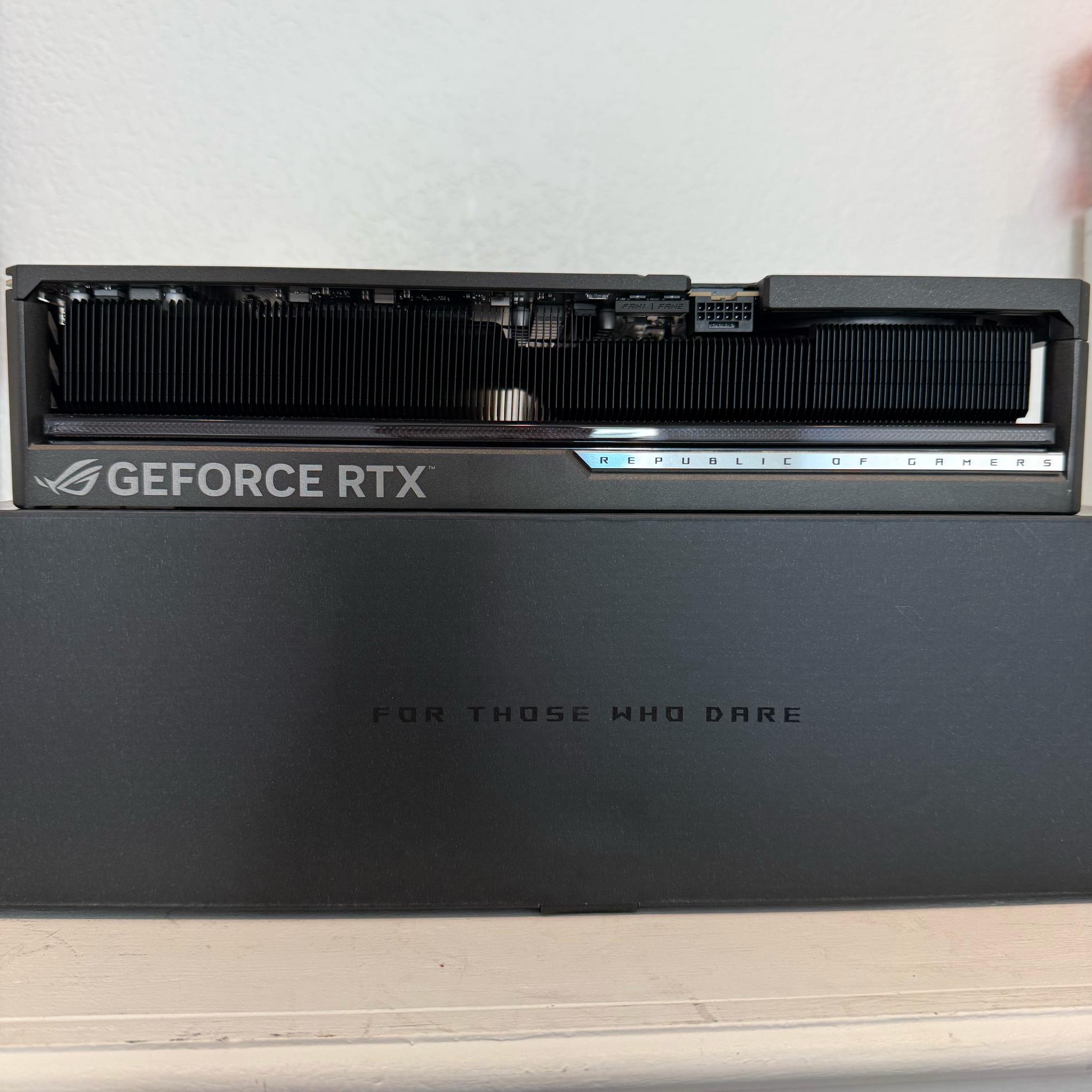 ASUS ROG Astral GeForce RTX 5080 16GB GDDR7 OC Edition