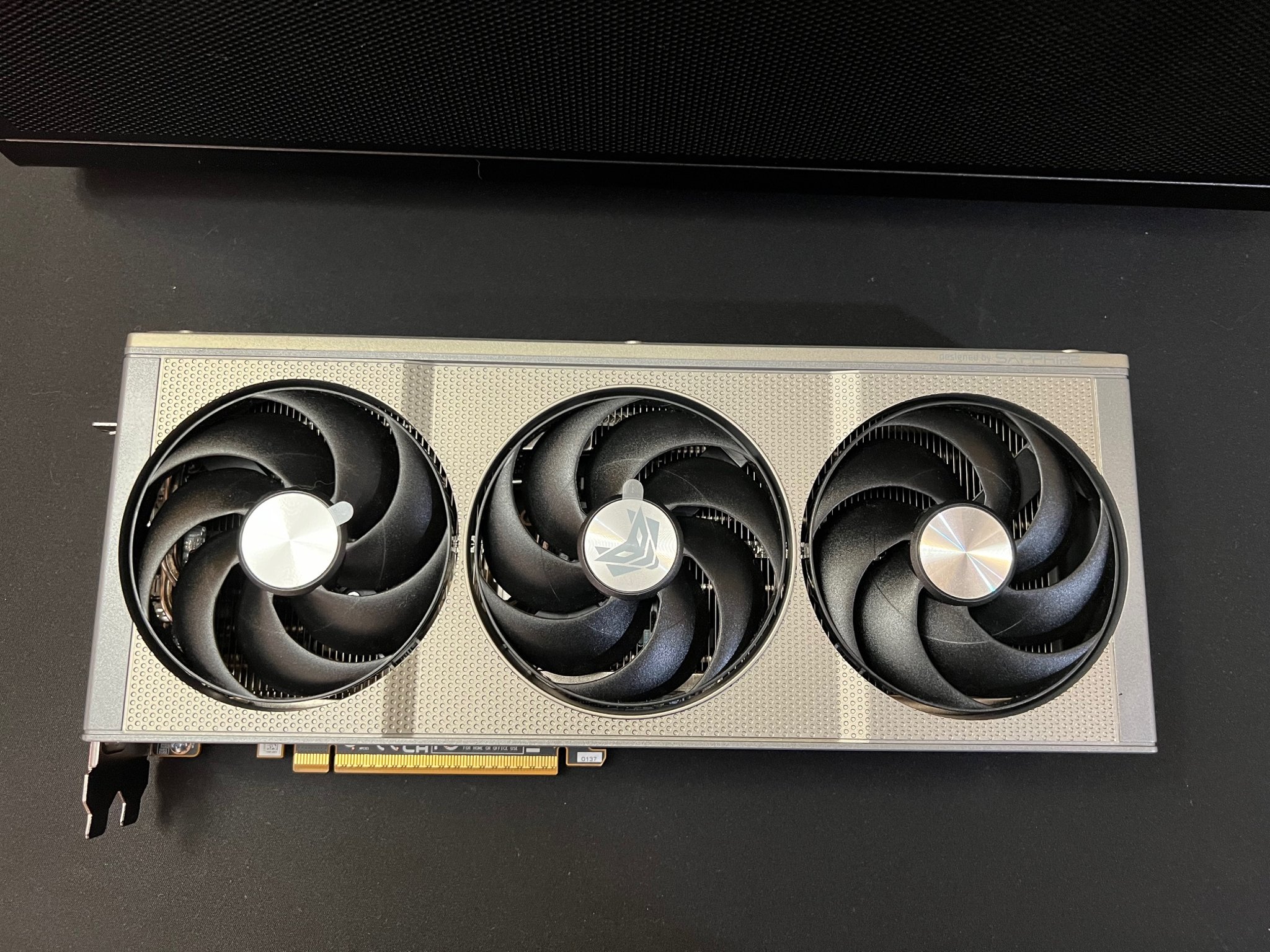 Sapphire Nitro+ RX 9060 XT 16GB Gaming OC