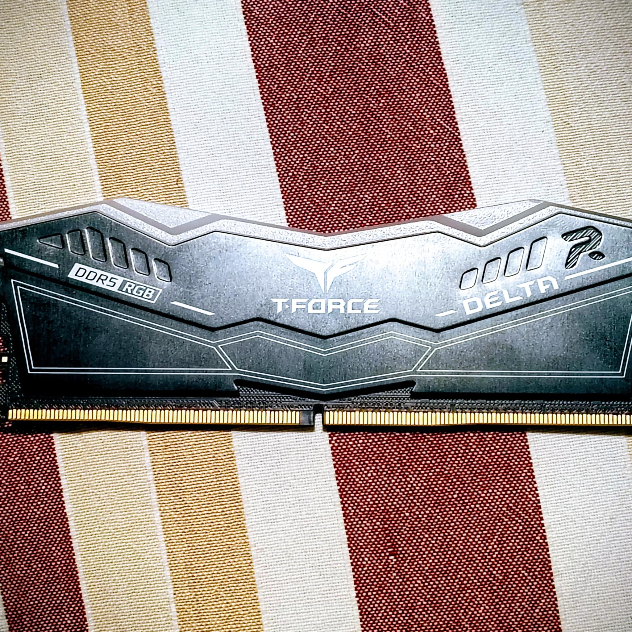 32GB DDR5 6000 MHZ RGB RAM - READ DESC