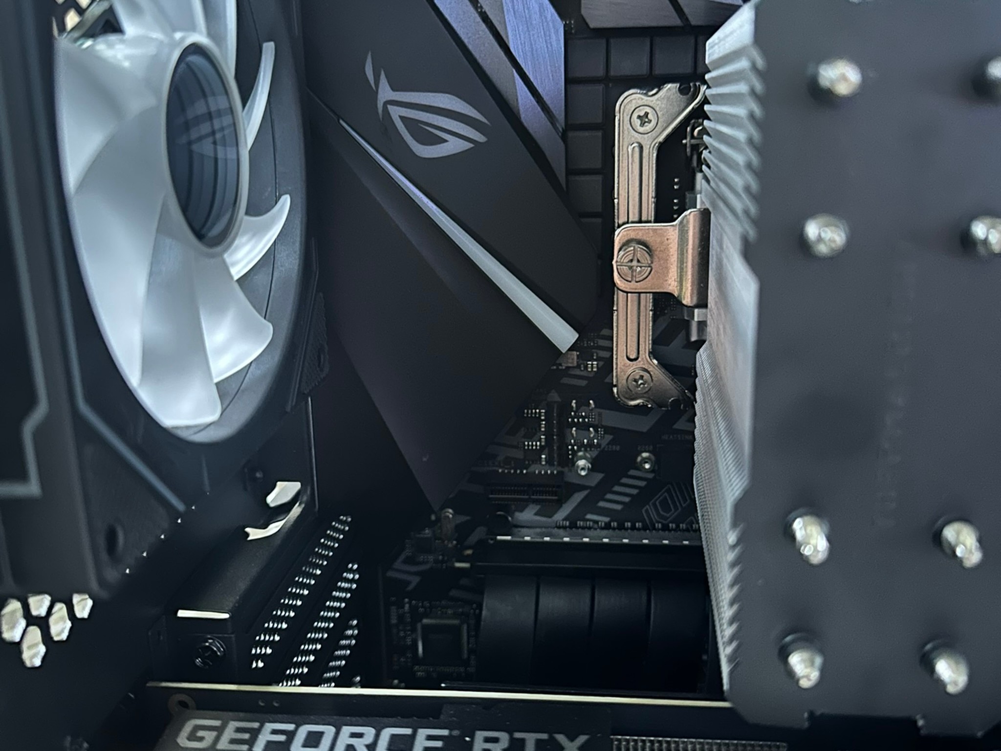 i7-8700K / ASUS Strix RTX 2070 / 512G NVME / 16GB RAM