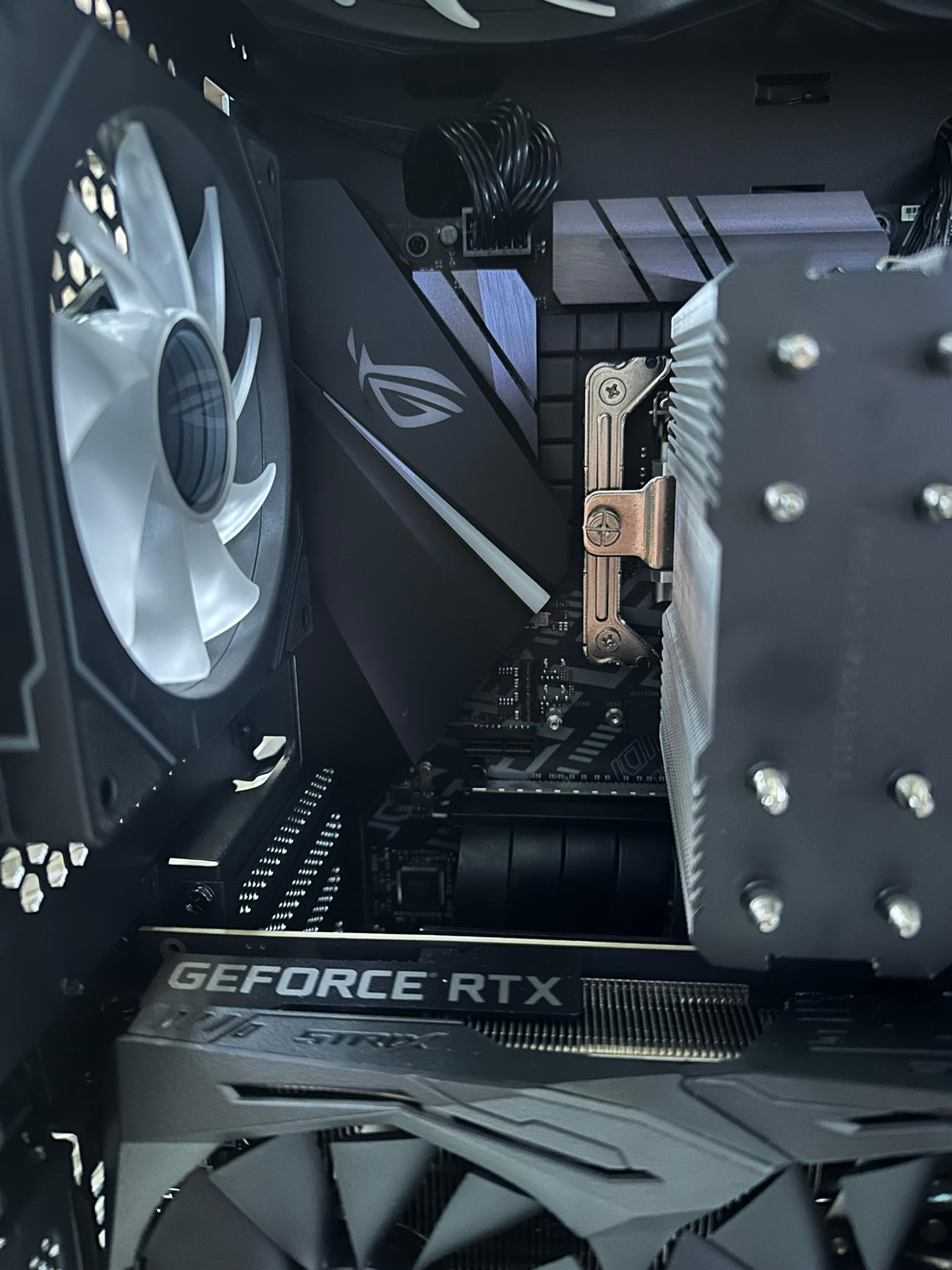 i7-8700K / ASUS Strix RTX 2070 / 512G NVME / 16GB RAM