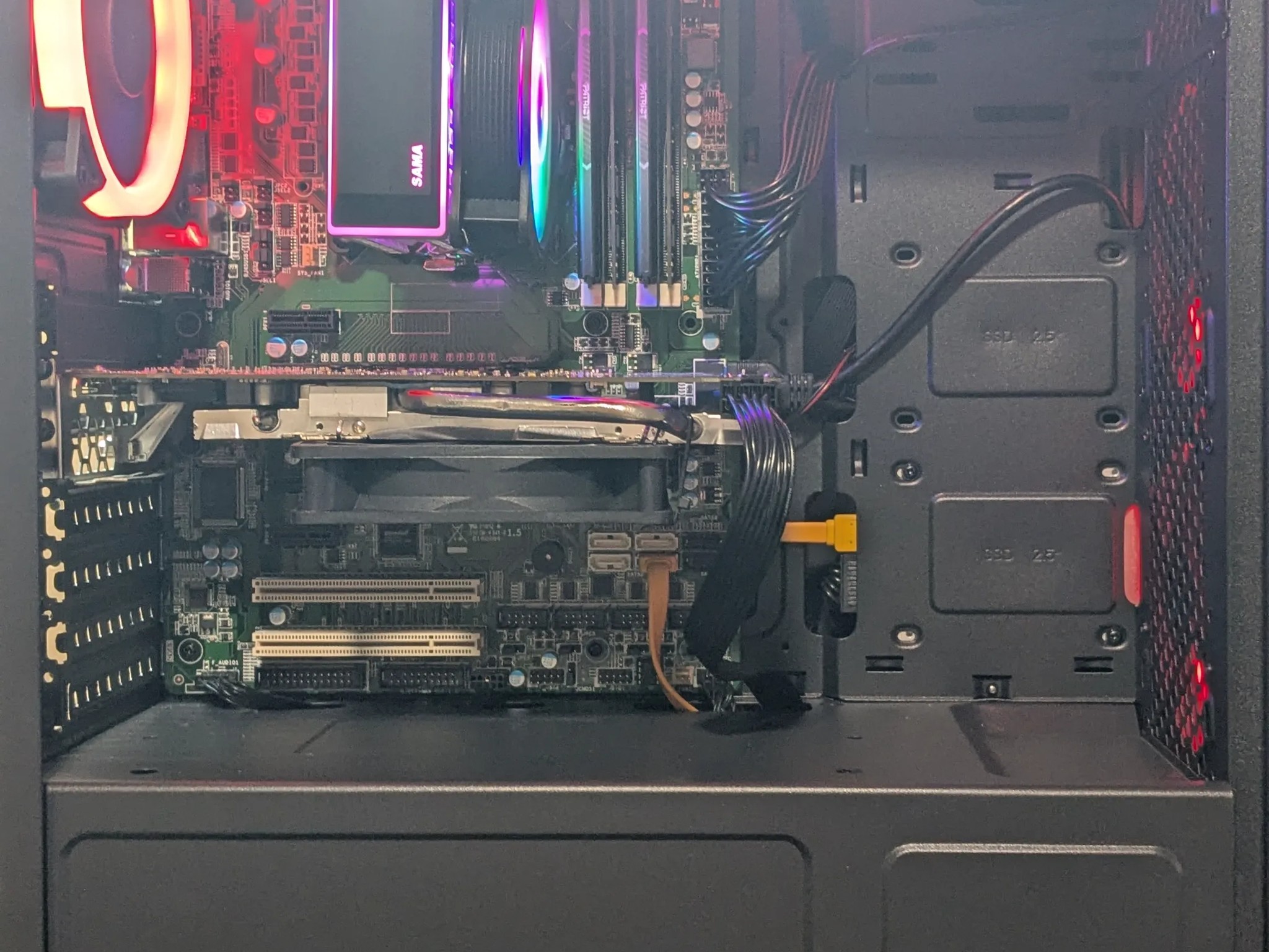 100 FPS Fortnite | 180 Day Warranty | i5-4570S, 16GB RAM, 480GB SSD, RX 580 8GB, RGB, Wifi, Win10