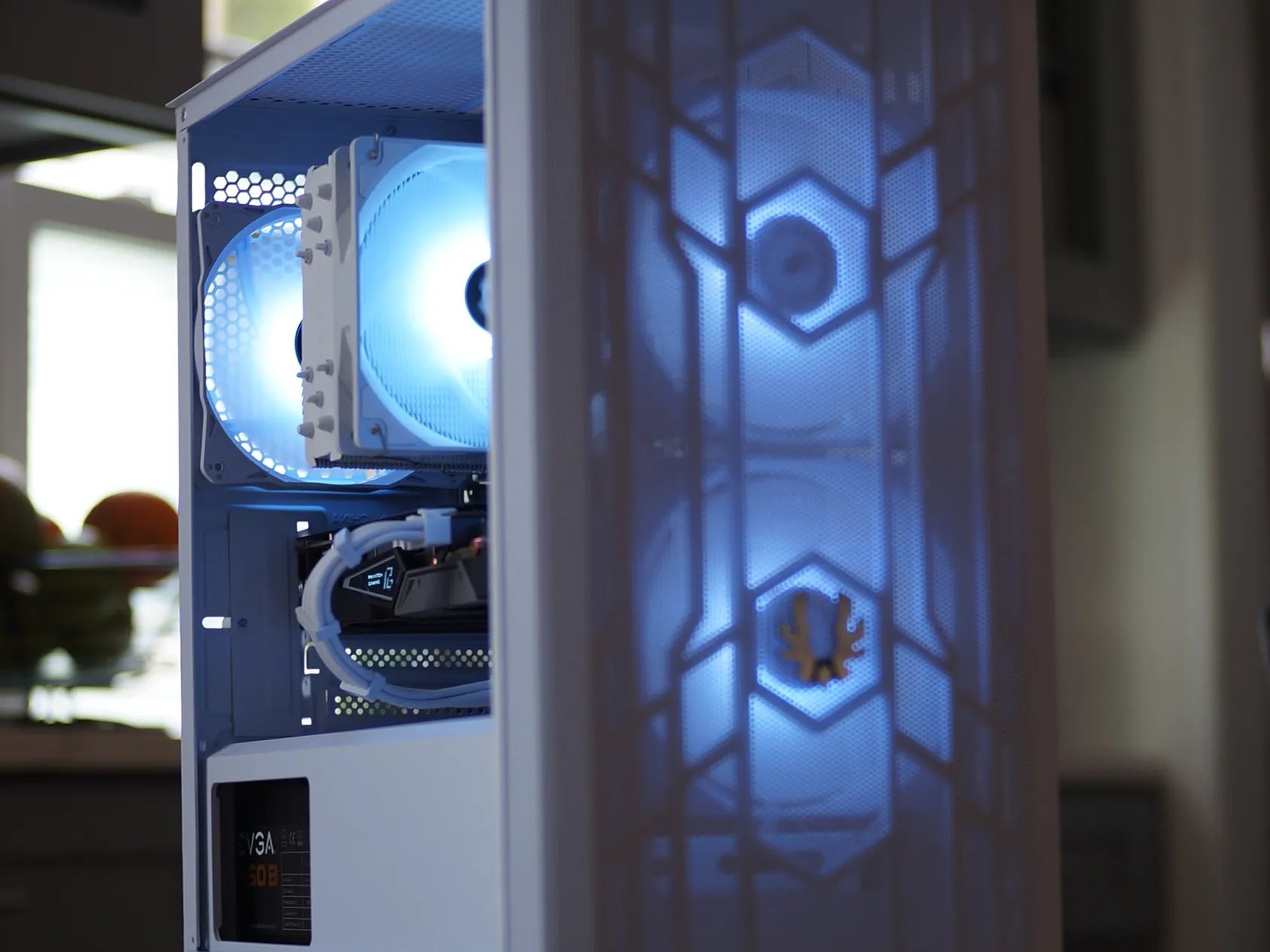Ryzen 5 2600, RX 5500XT White Gaming/Streaming PC