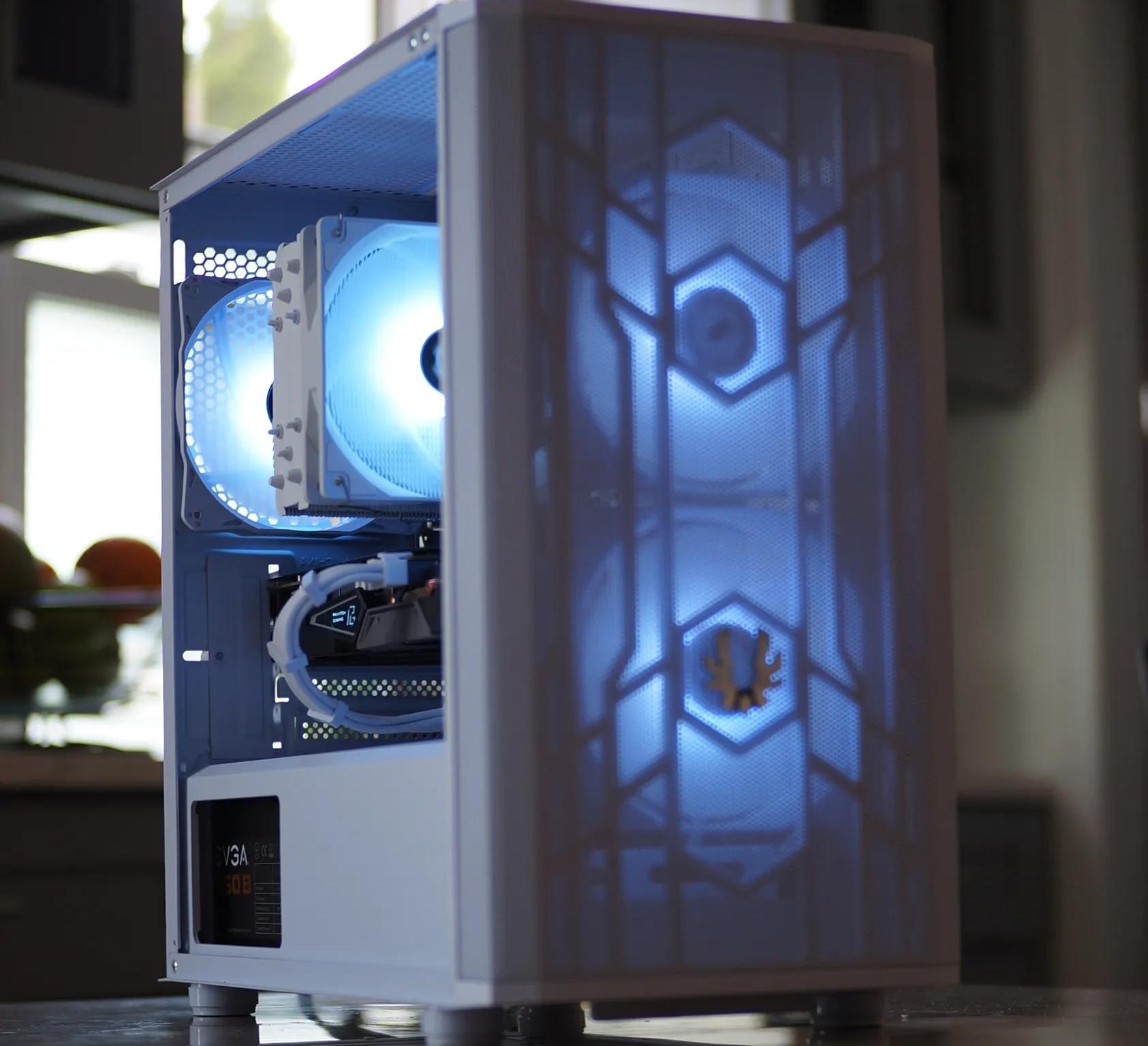 Ryzen 5 2600, RX 5500XT White Gaming/Streaming PC