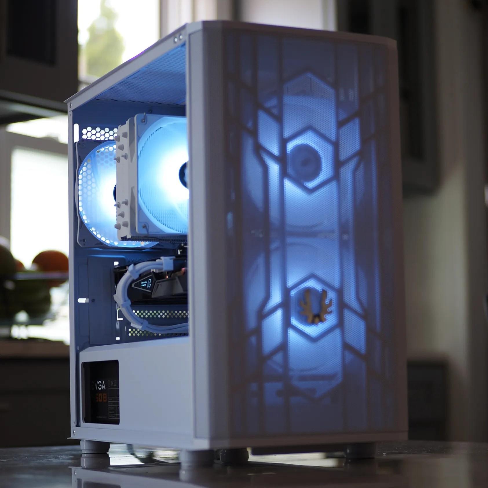 Ryzen 5 2600, RX 5500XT White Gaming/Streaming PC