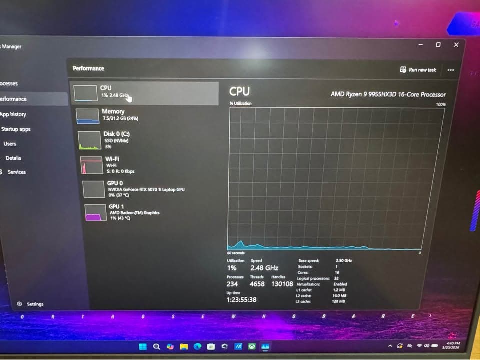ASUS ROG Strix G16 - Ryzen 9 9955HX3D RTX 5070 Ti 32GB RAM 1TB SSD 16" 2.5K 240Hz